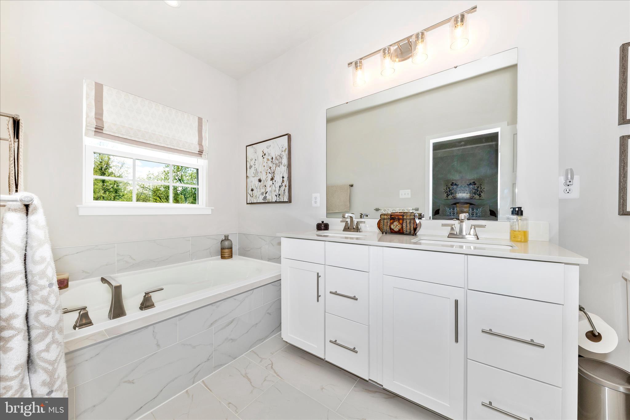BELLE AIR TOWNHOMES - Residential