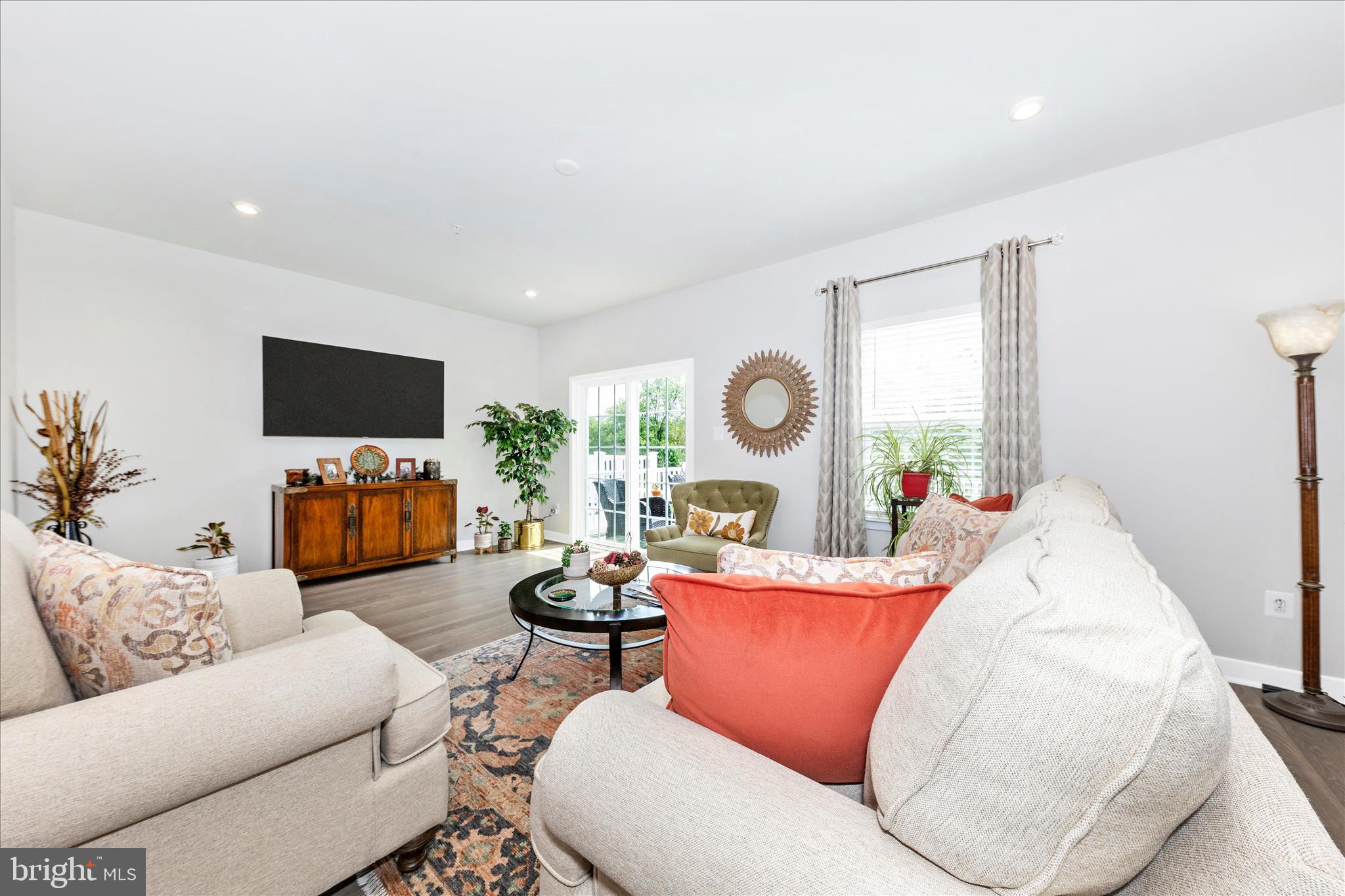 BELLE AIR TOWNHOMES - Residential