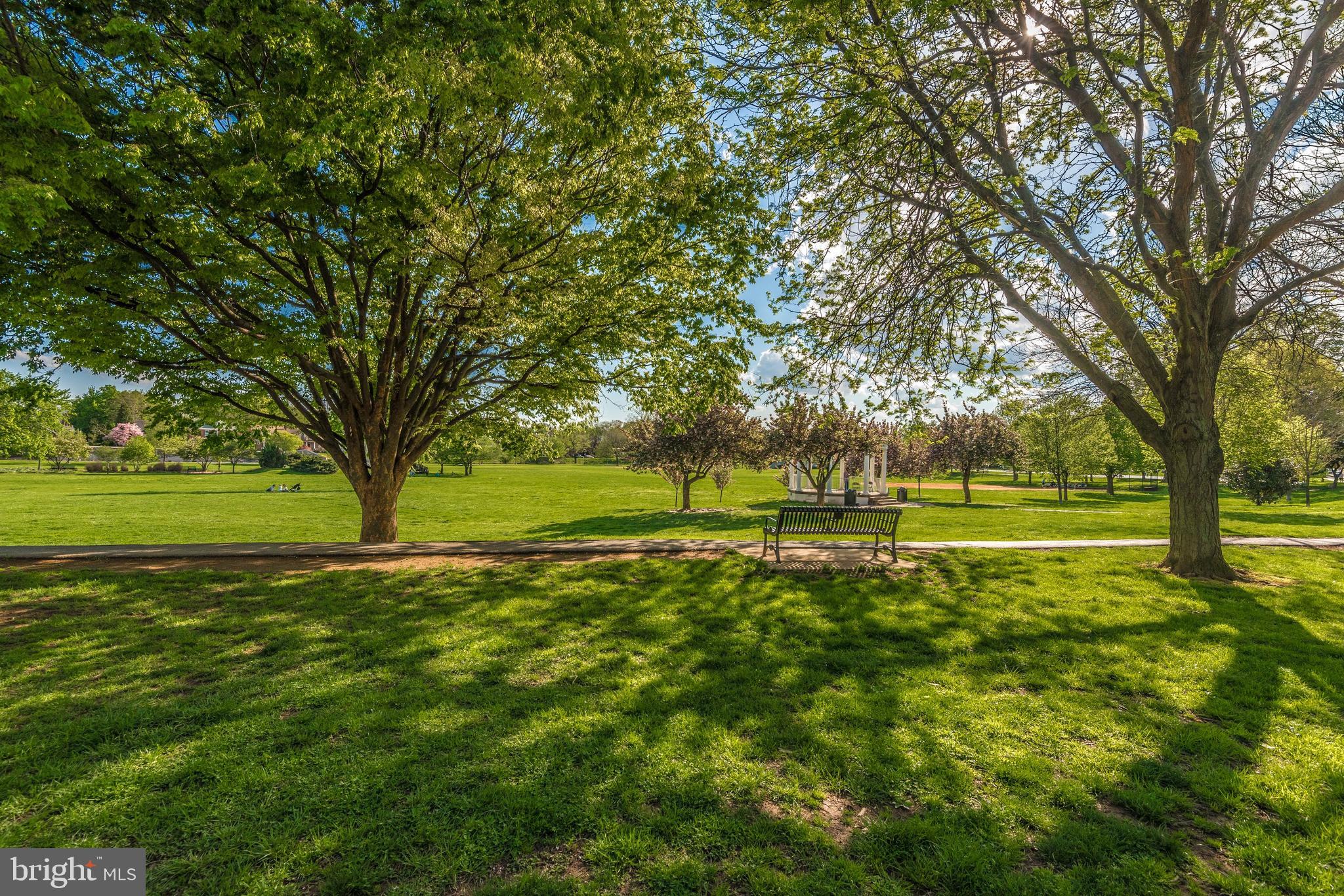 BELLE AIR TOWNHOMES - Residential