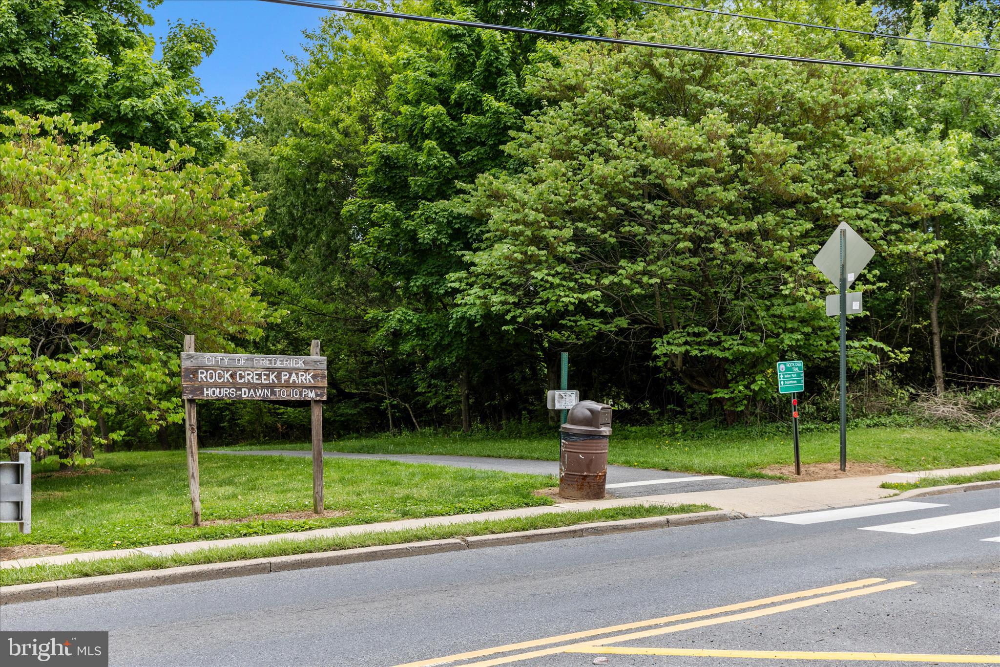 BELLE AIR TOWNHOMES - Residential