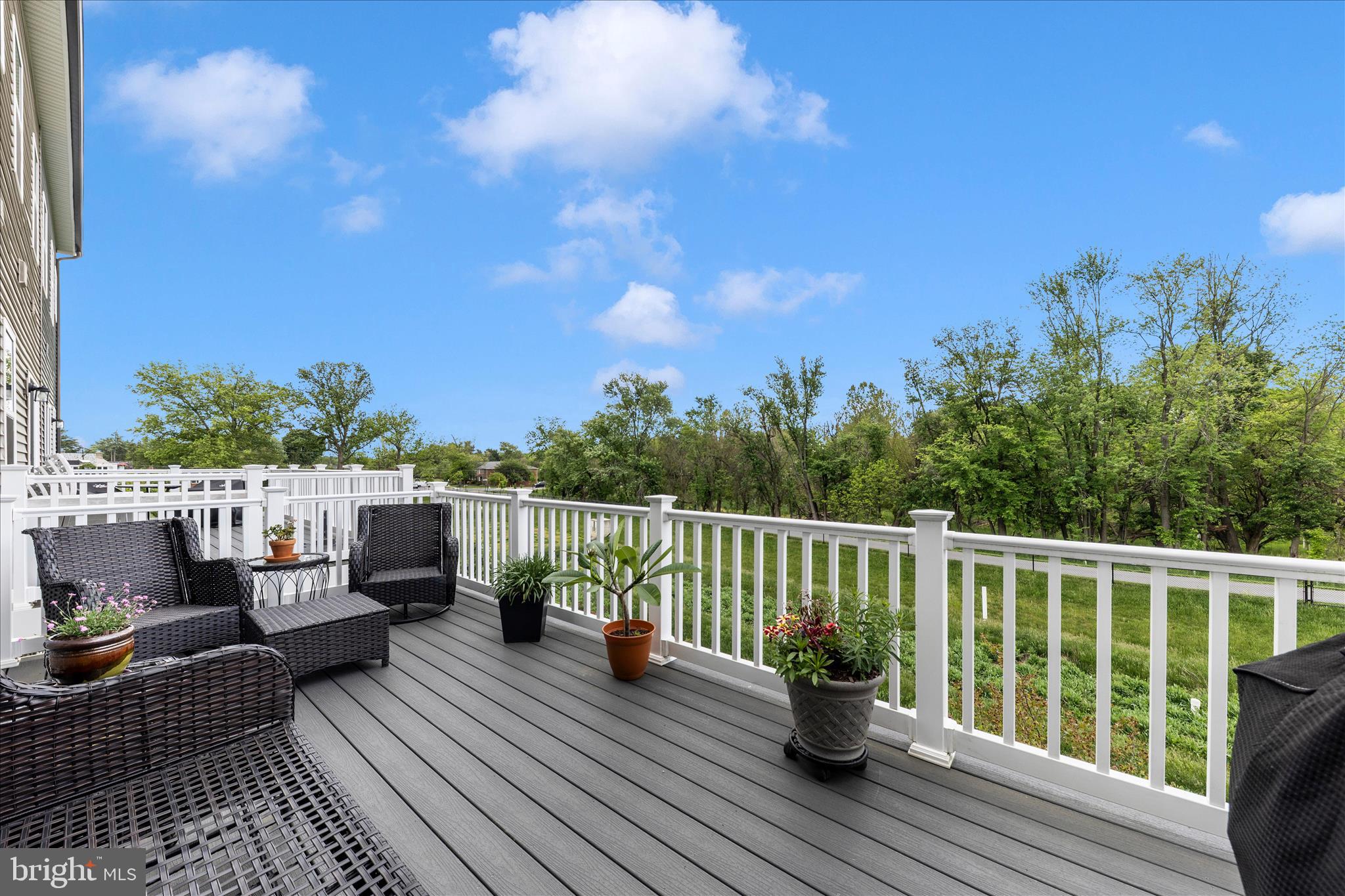 BELLE AIR TOWNHOMES - Residential