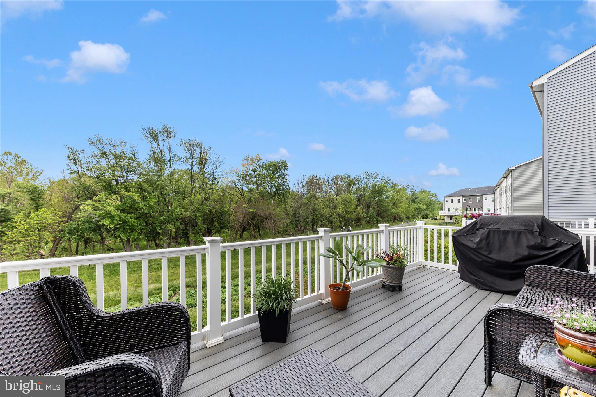 BELLE AIR TOWNHOMES - Residential