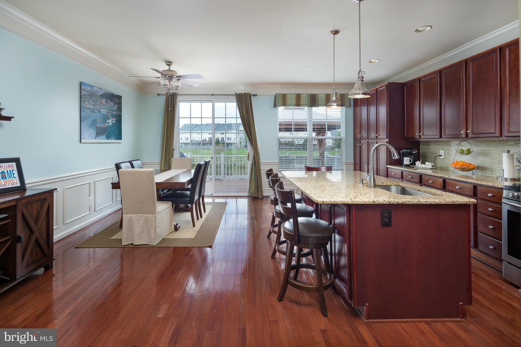 PEMBROOKE - Residential