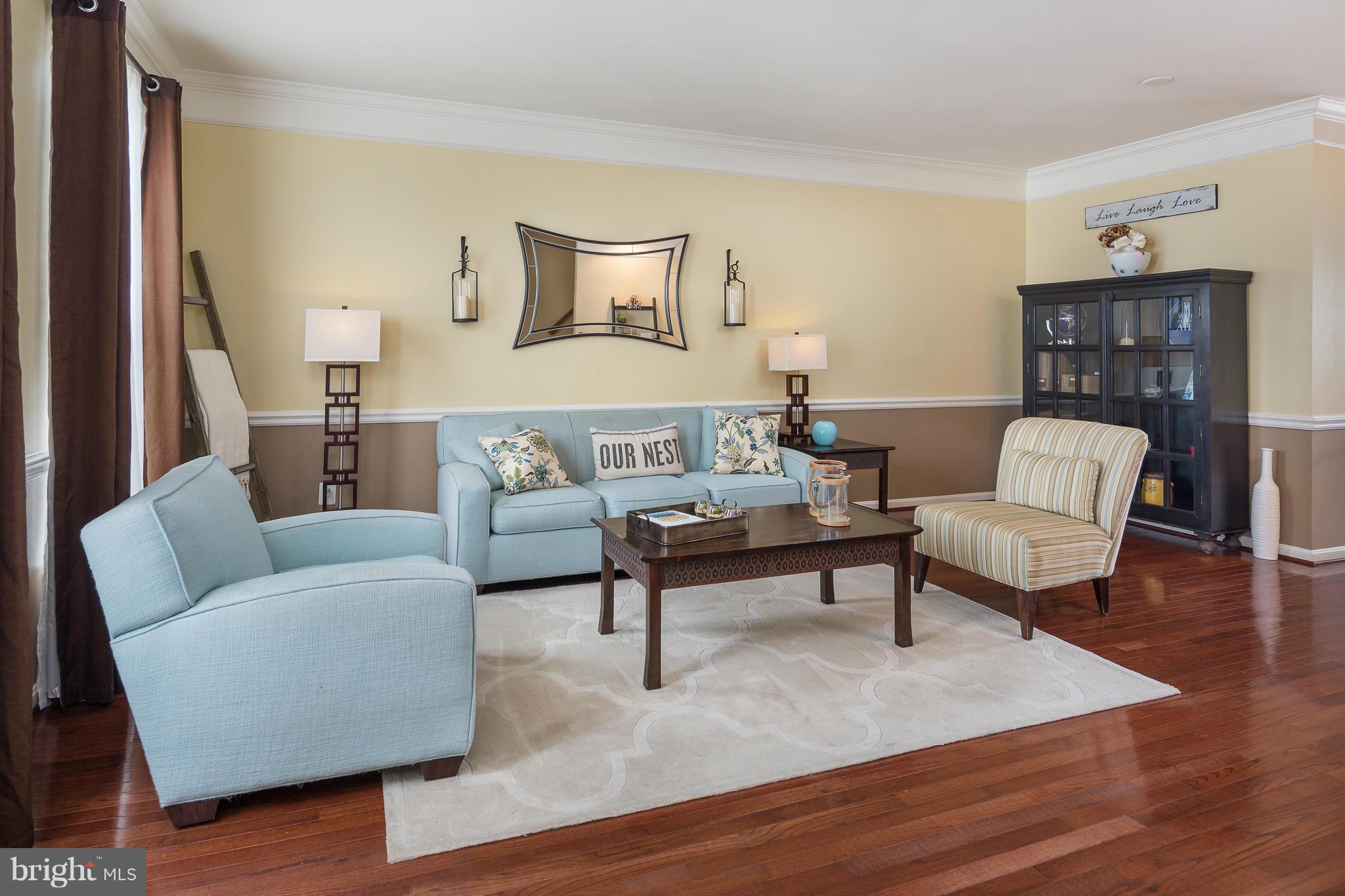 PEMBROOKE - Residential