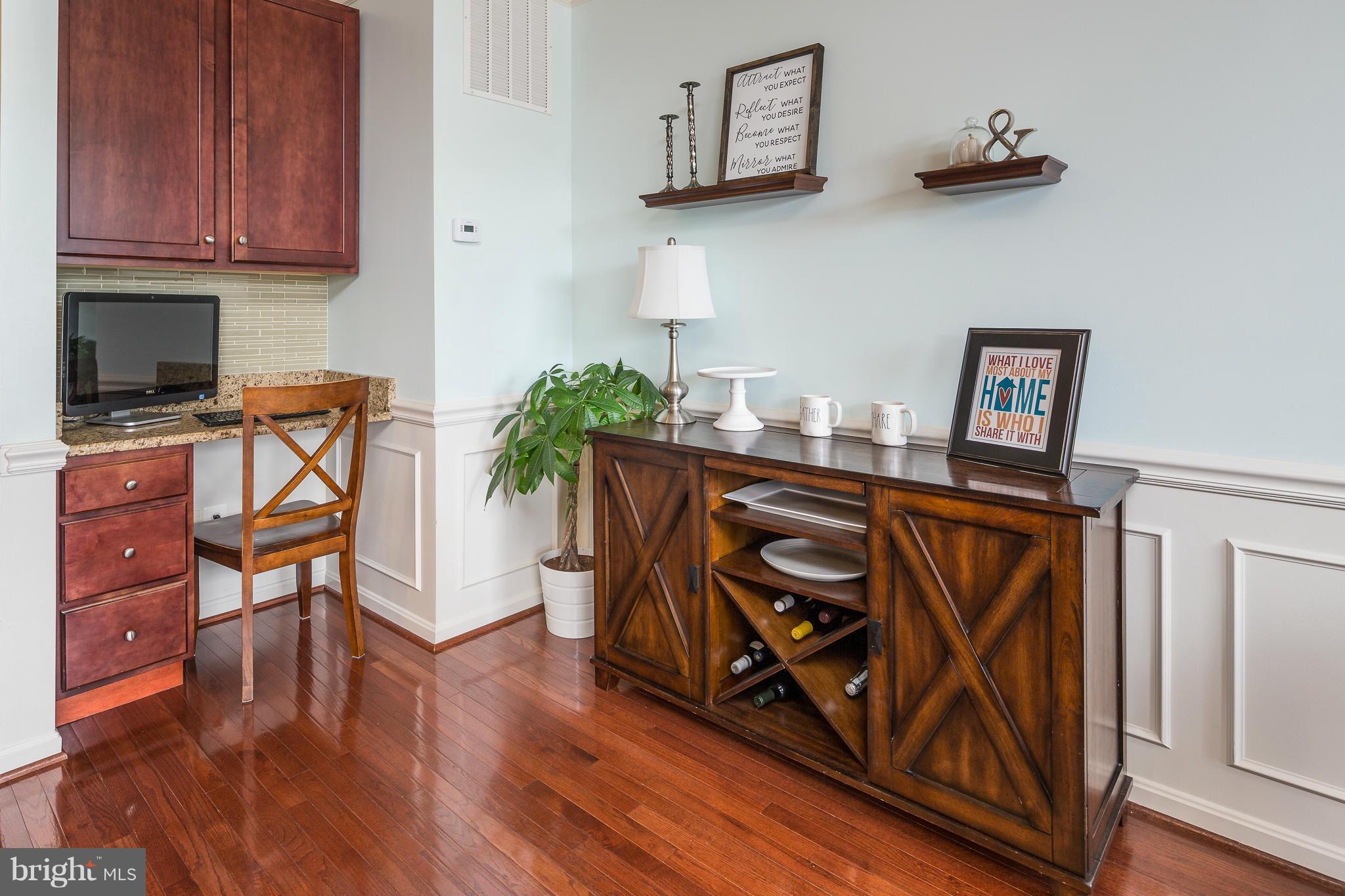 PEMBROOKE - Residential