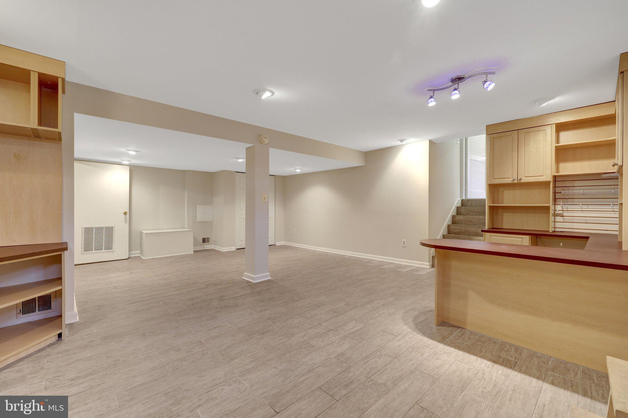 MANTUA - Residential