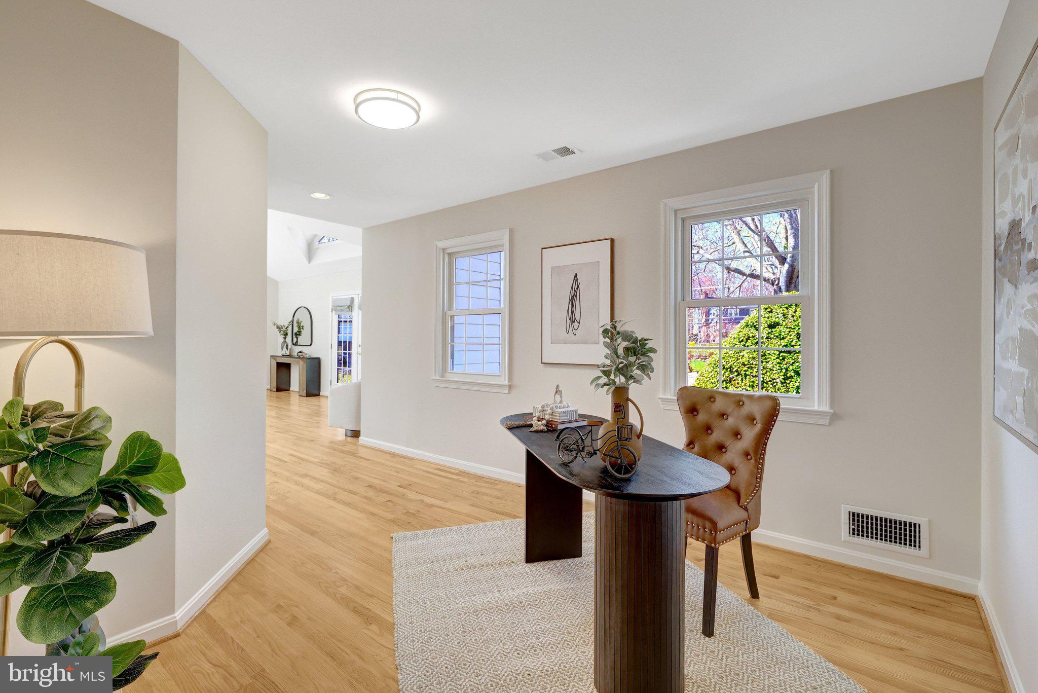 MANTUA - Residential