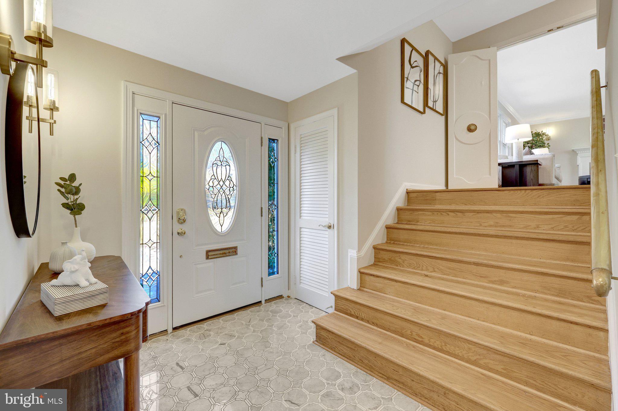 MANTUA - Residential