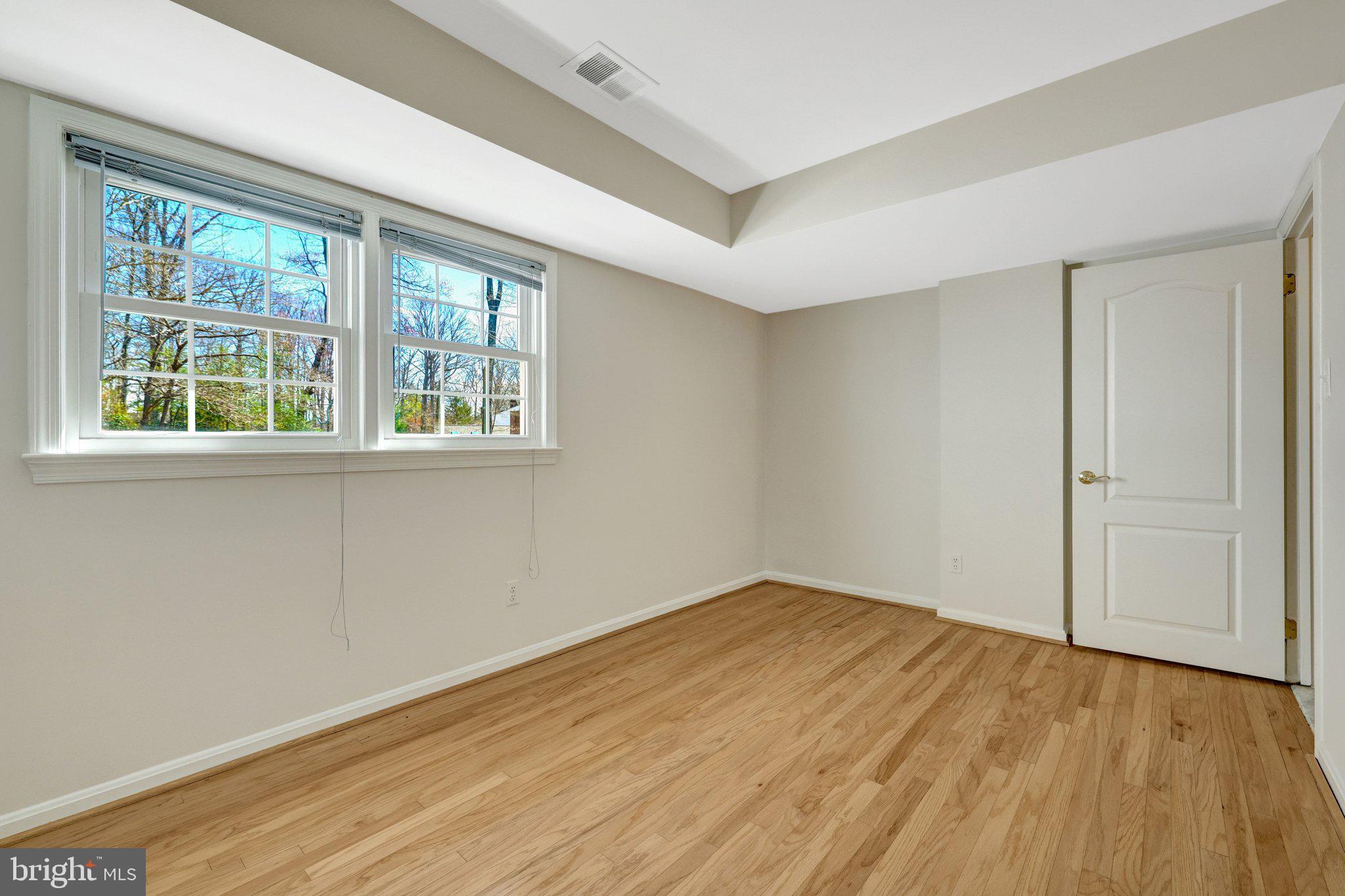 MANTUA - Residential