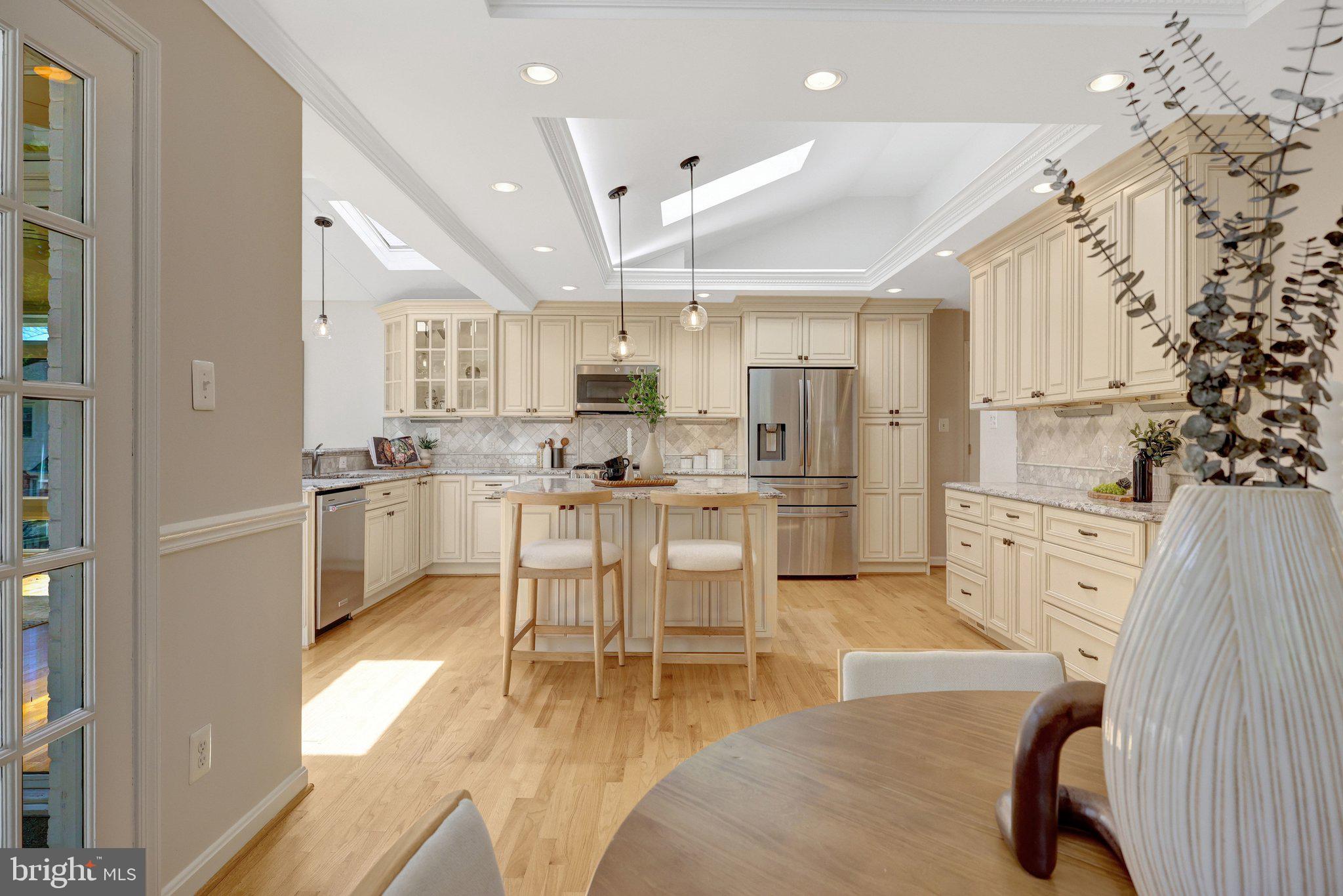 MANTUA - Residential