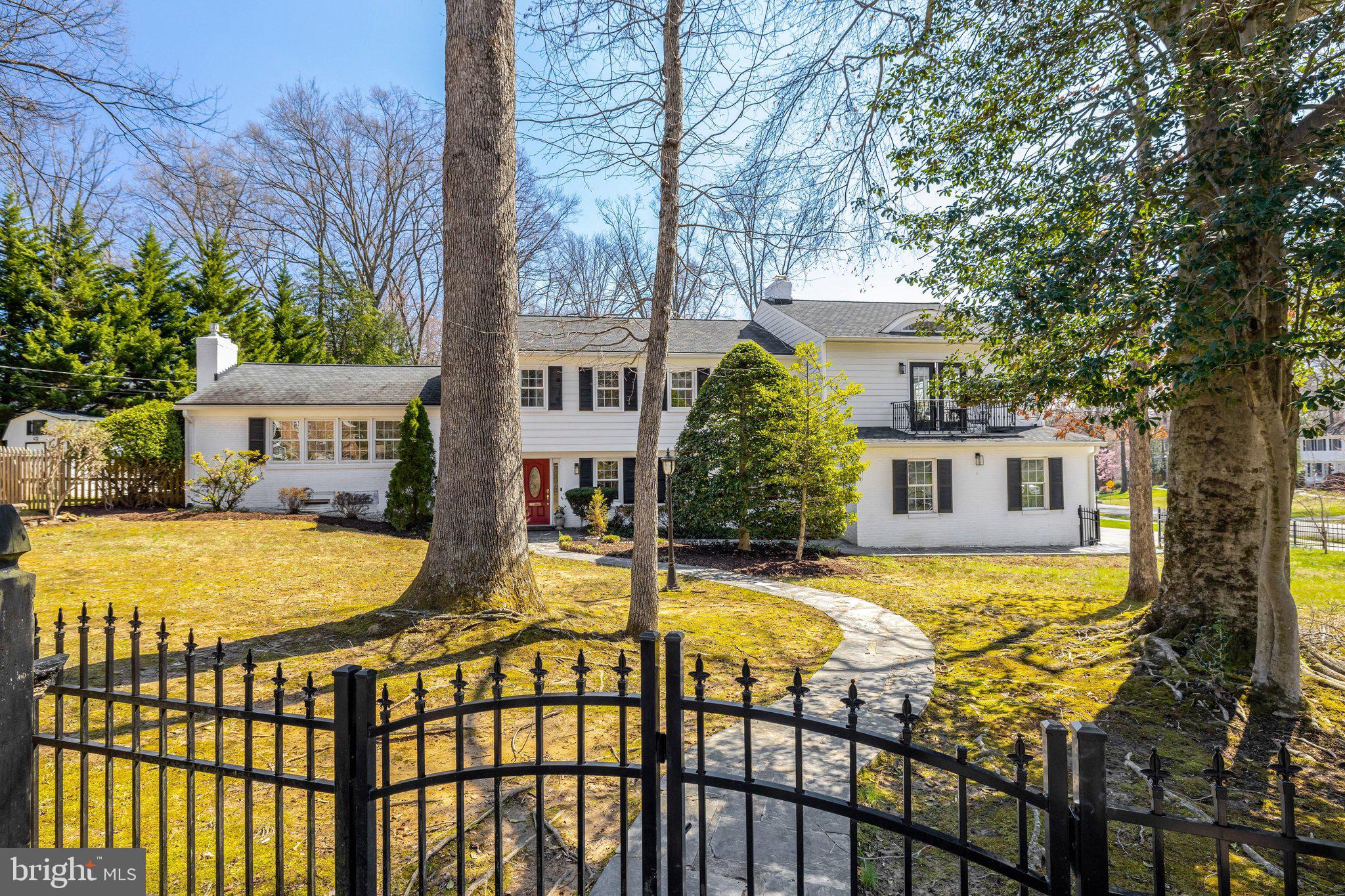 MANTUA - Residential