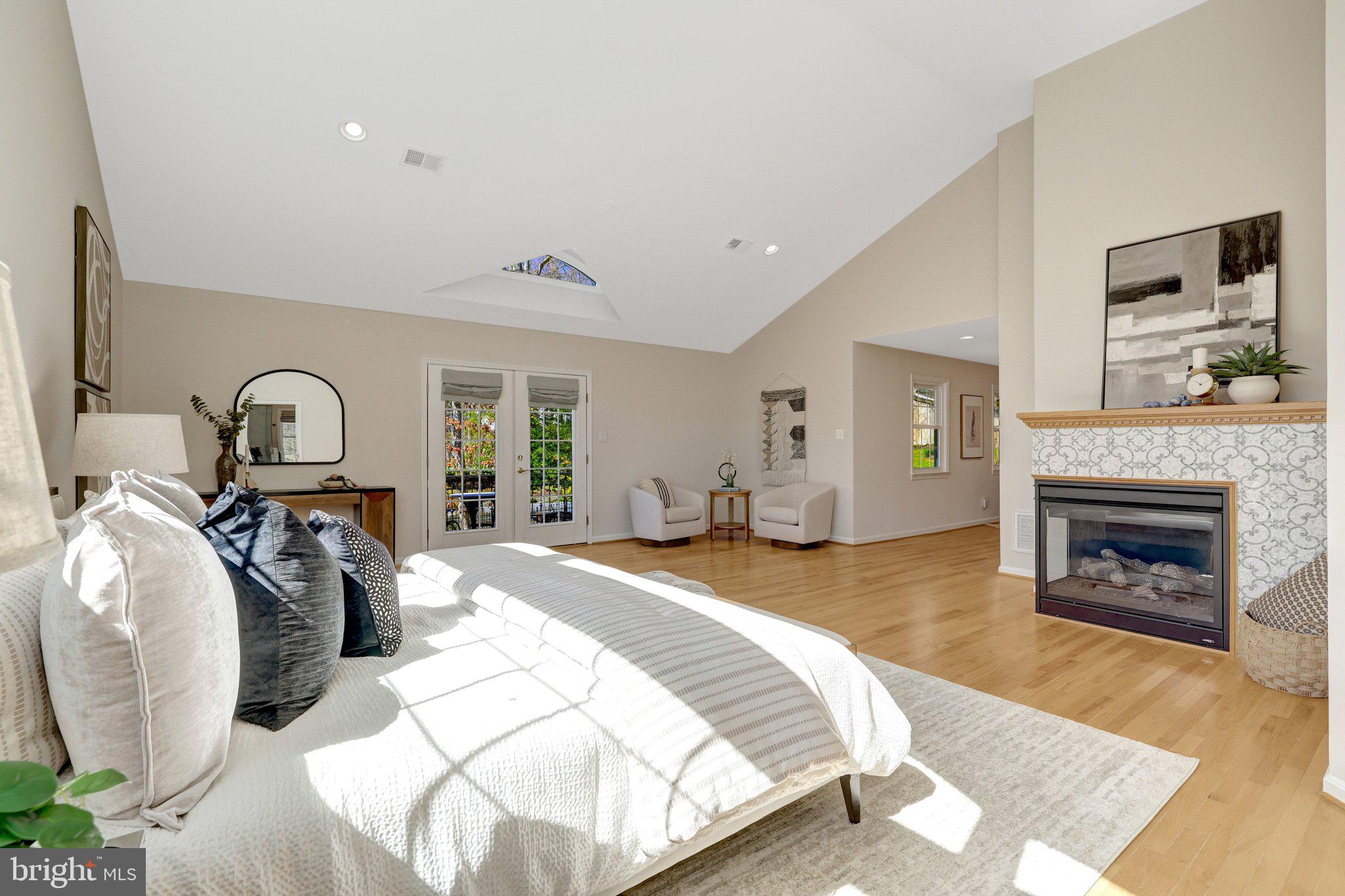 MANTUA - Residential