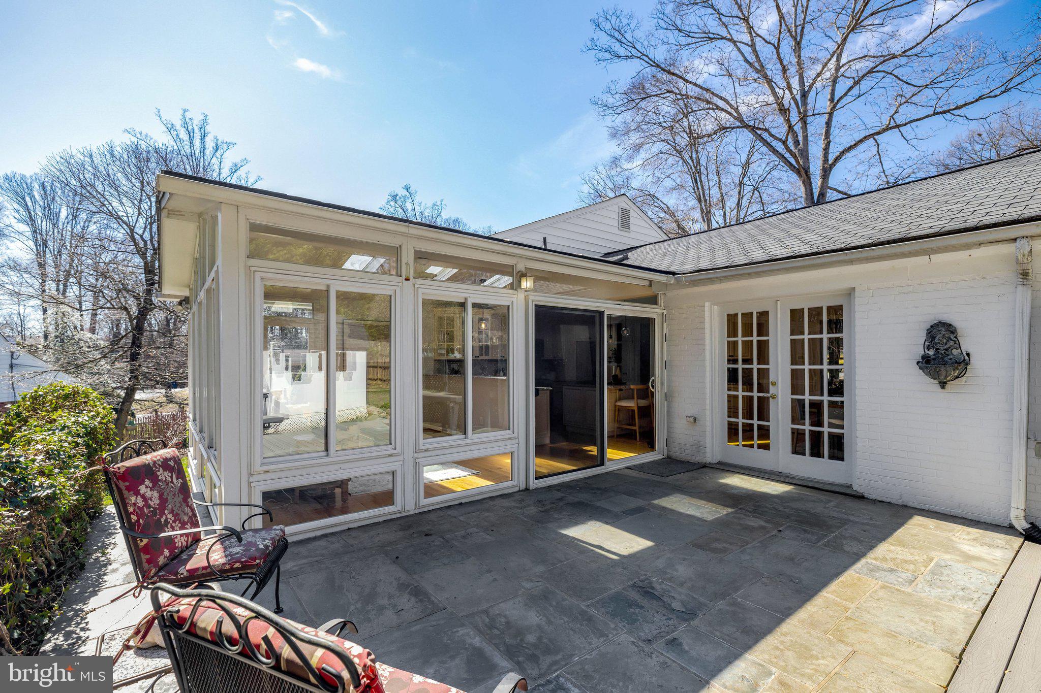 MANTUA - Residential