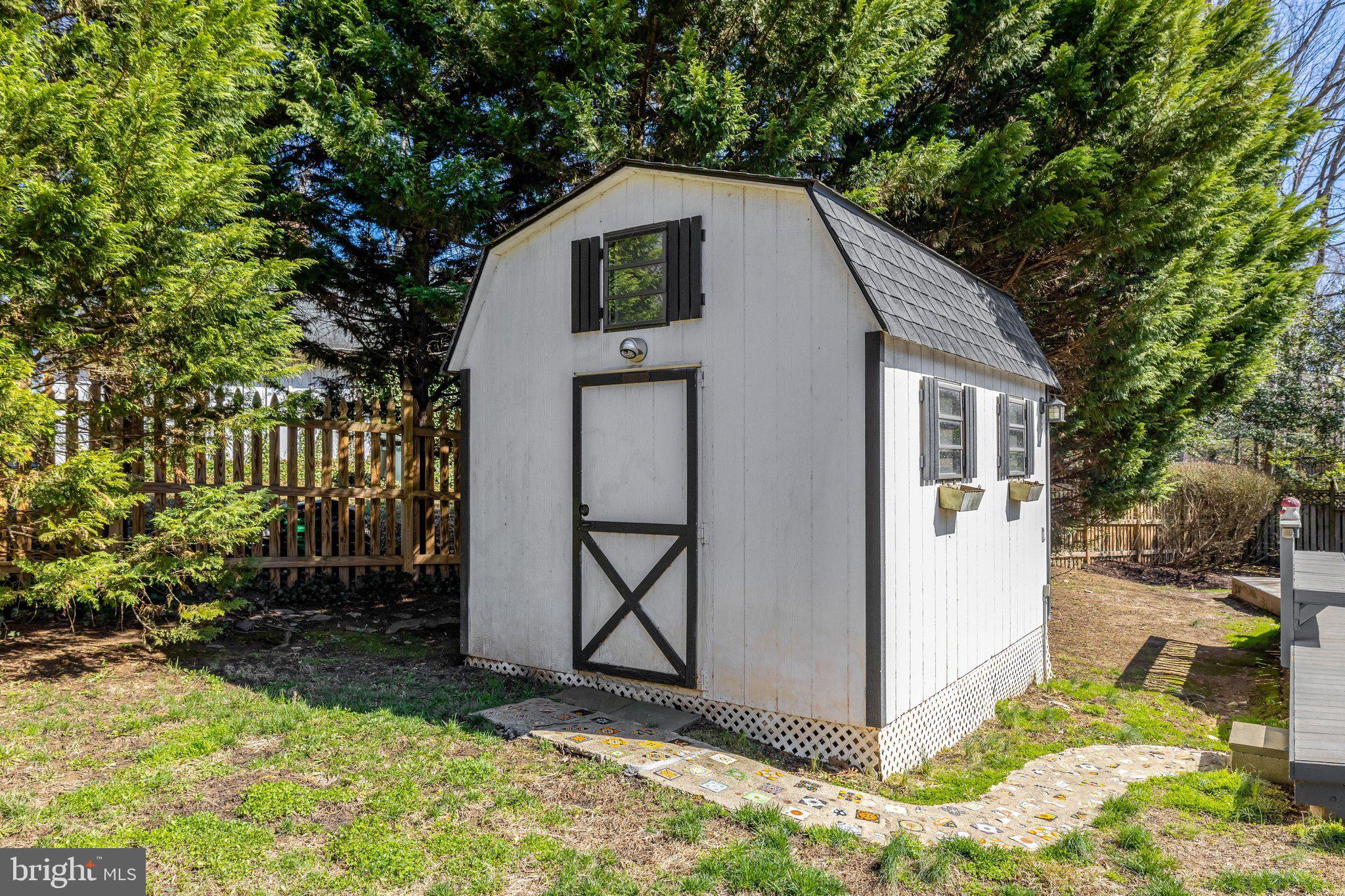 MANTUA - Residential