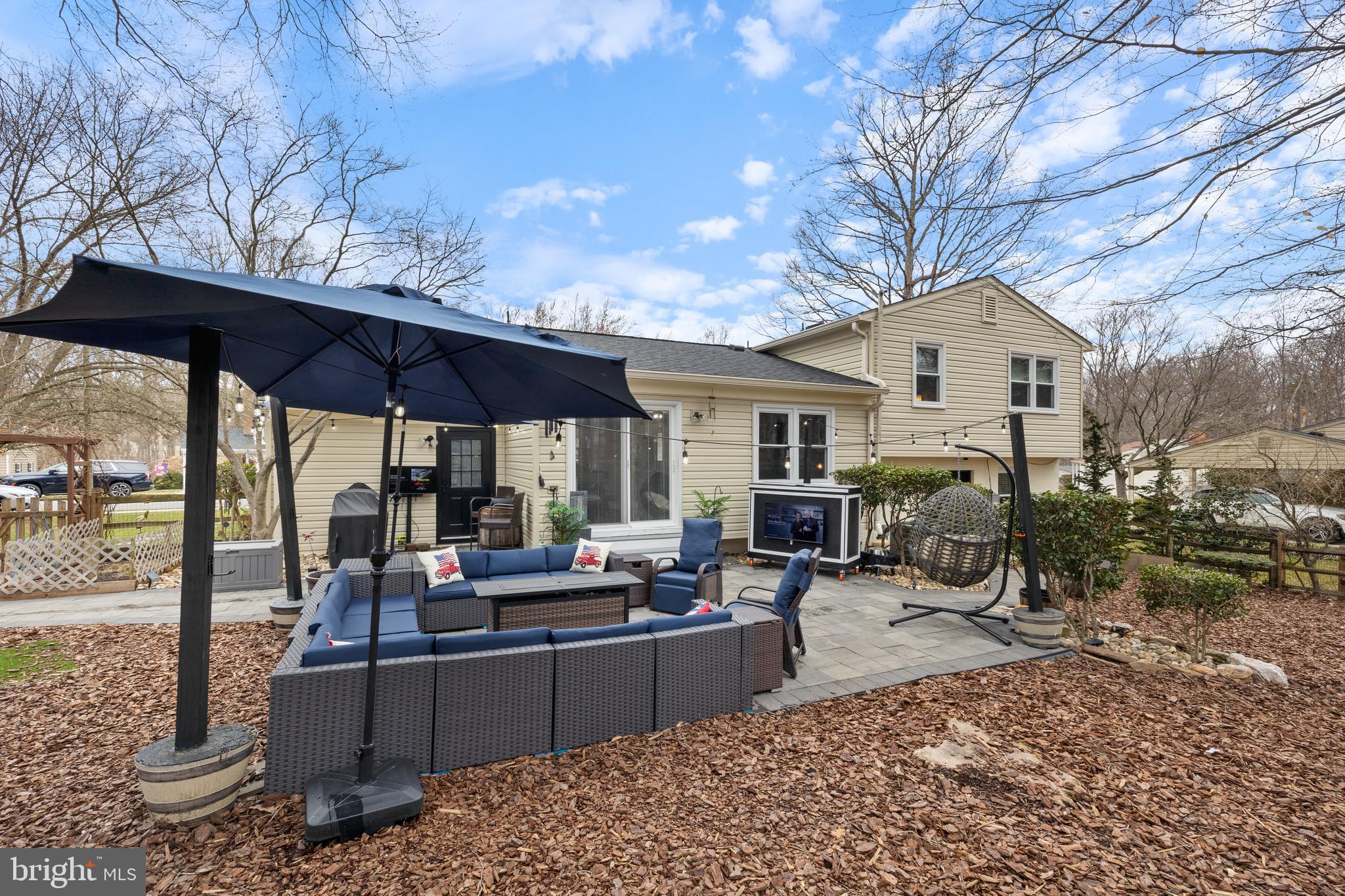 LAKE RIDGE/PROMONTRY OAK - Residential