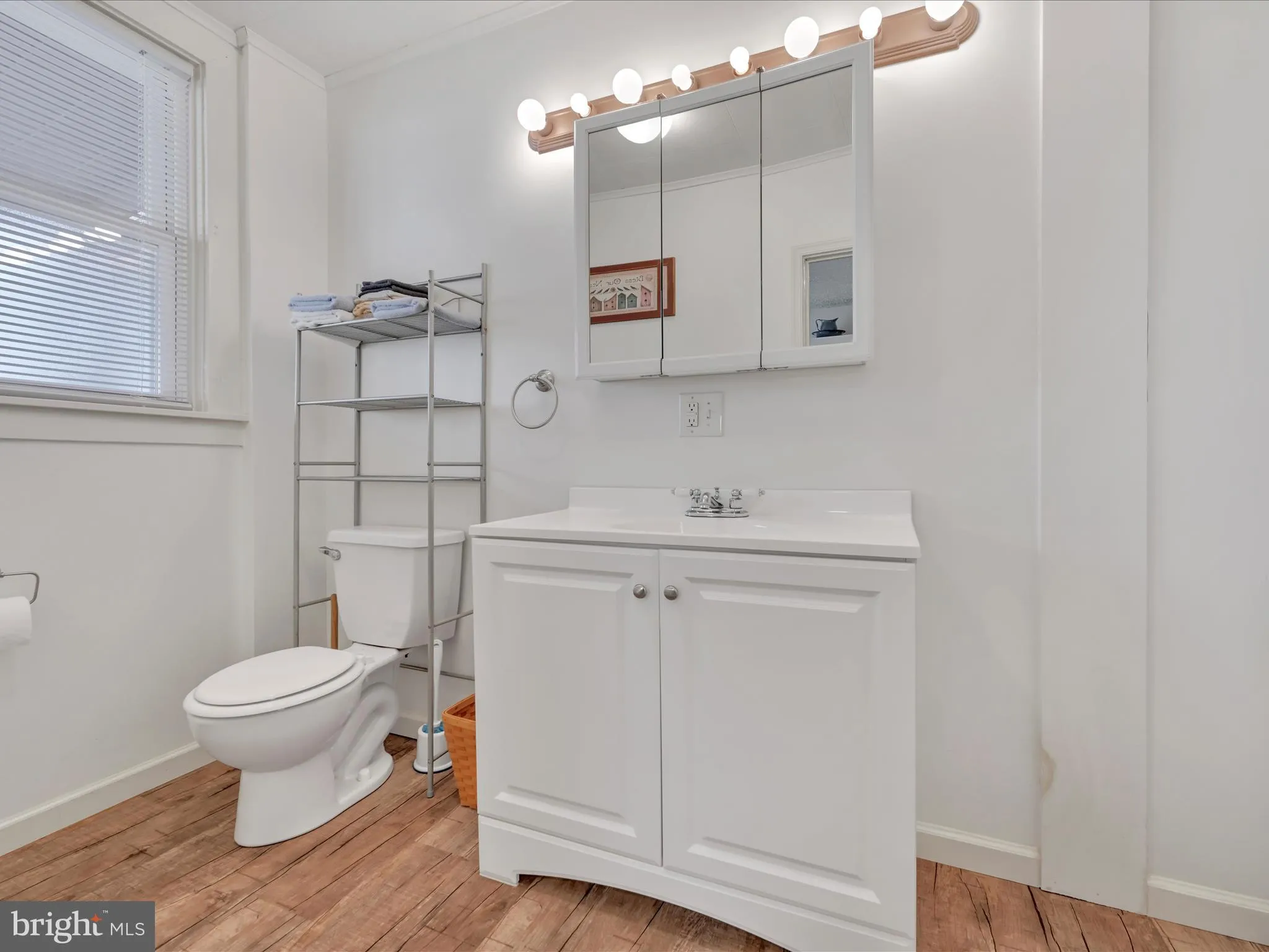 Lebanon, Pennsylvania 17046, United States, 3 Bedrooms Bedrooms, ,1 BathroomBathrooms,Residential,Pending,76684