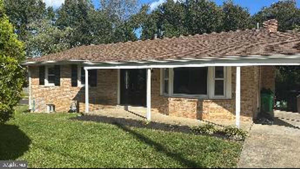 Photo of 7800 Locris Drive, UPPER MARLBORO, MD 20772 (MLS # MDPG2178772)