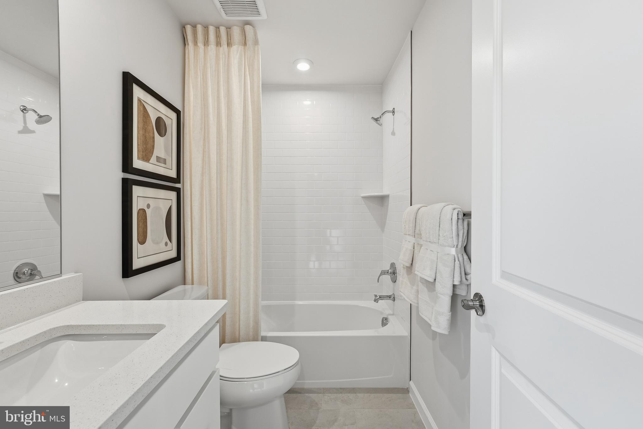 SUNSTONE PRESERVE - Residential