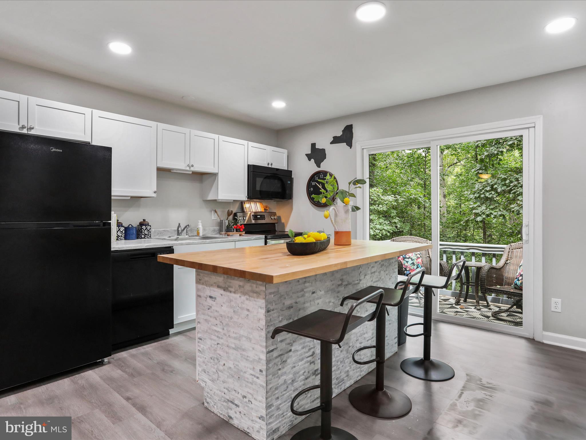 SHANNONDALE - Residential