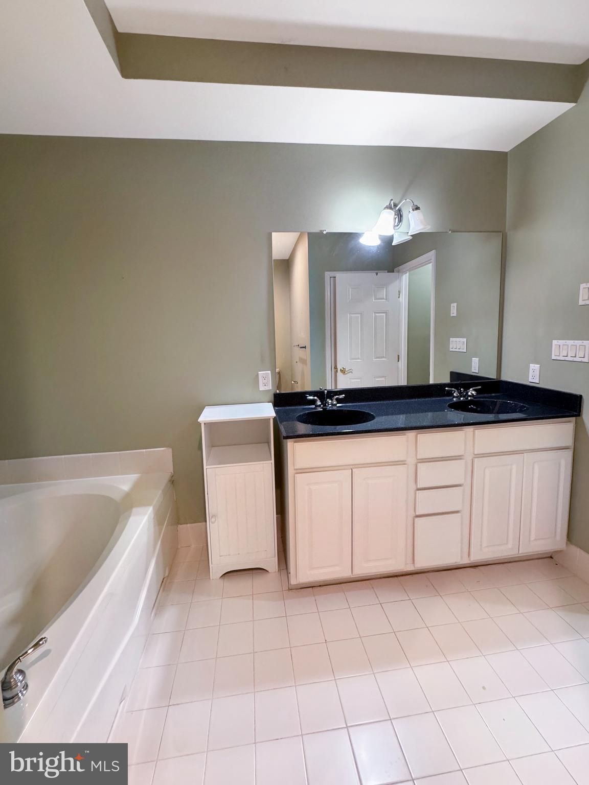 JEFFERSON CROSSING - Residential