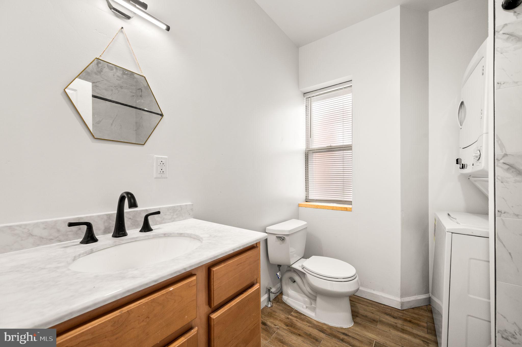 WEST PHILADELPHIA - Residential Income