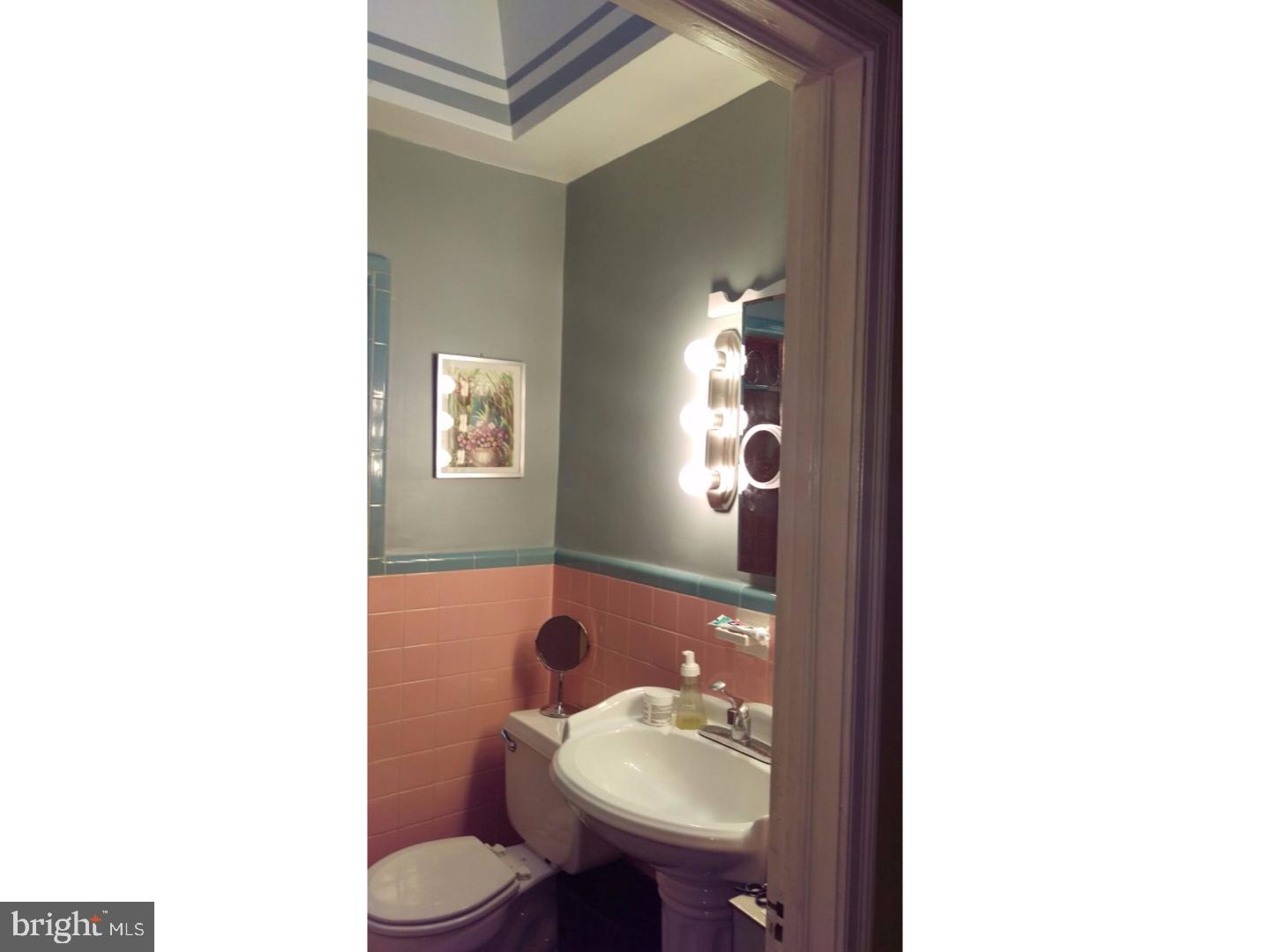 PHILADELPHIA (NORTHEAST) - Residential