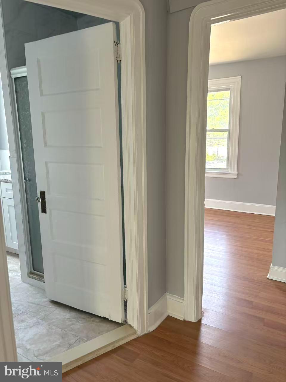 LAWNCREST - Residential