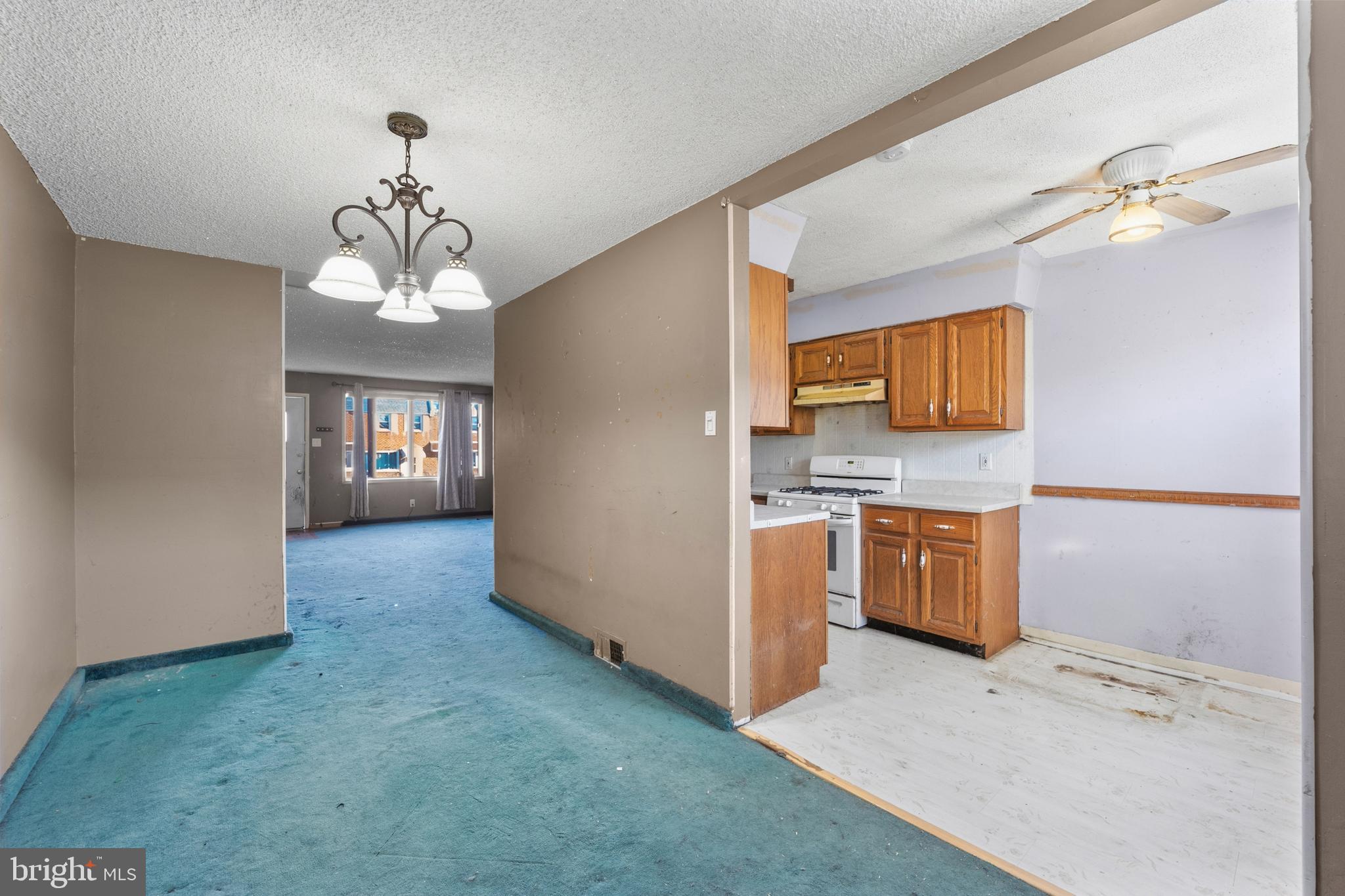 6626 CLARIDGE STREET