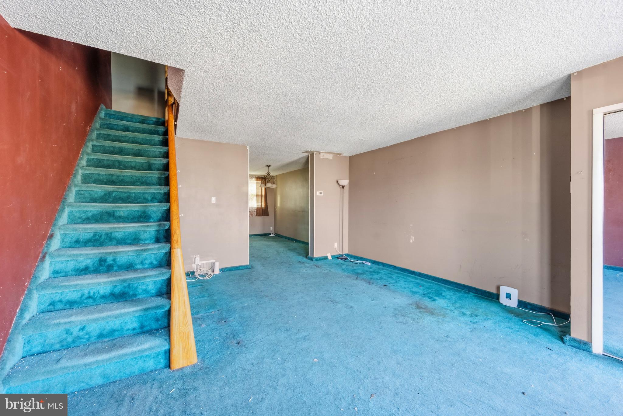 6626 CLARIDGE STREET