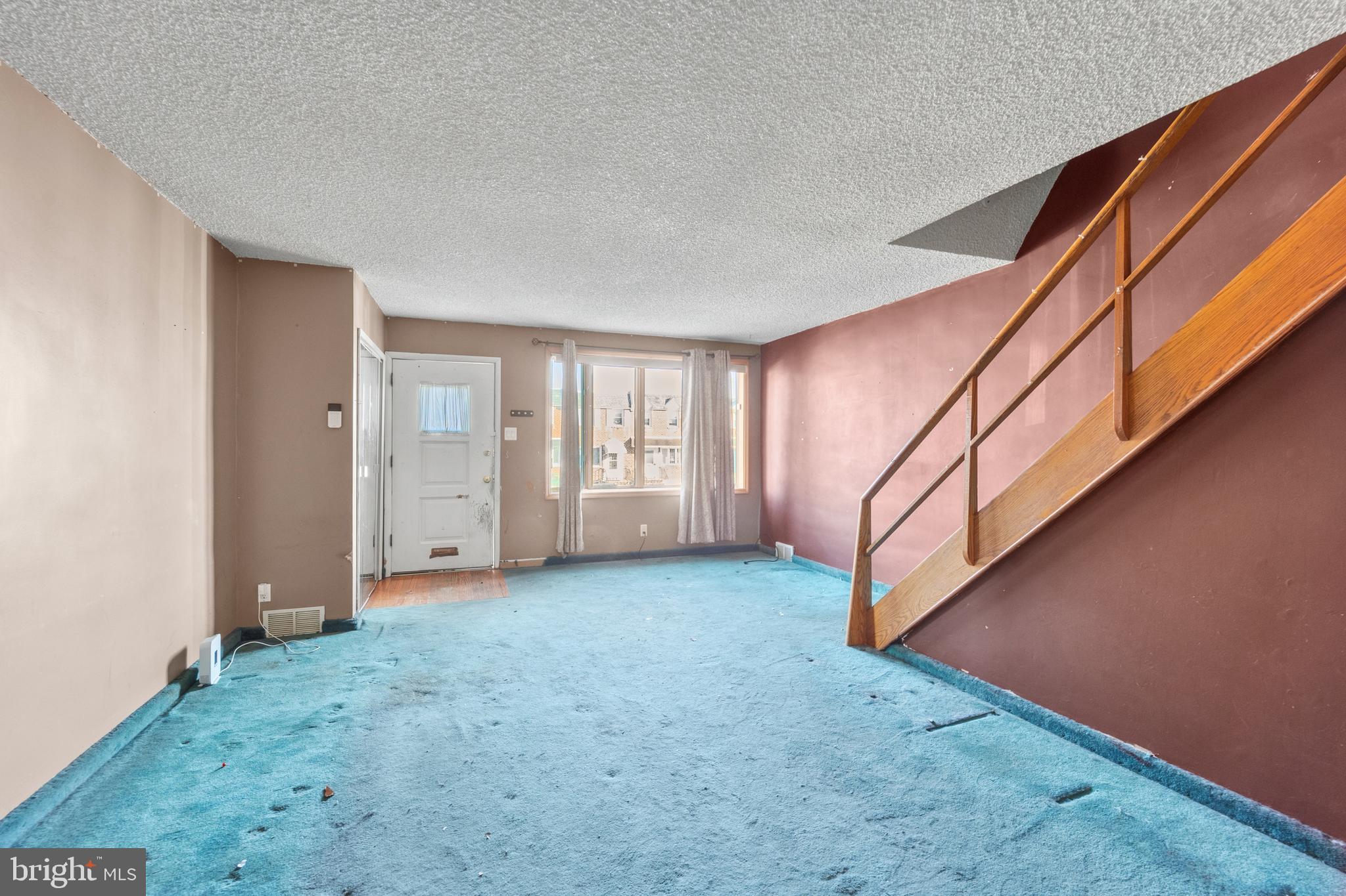 6626 CLARIDGE STREET