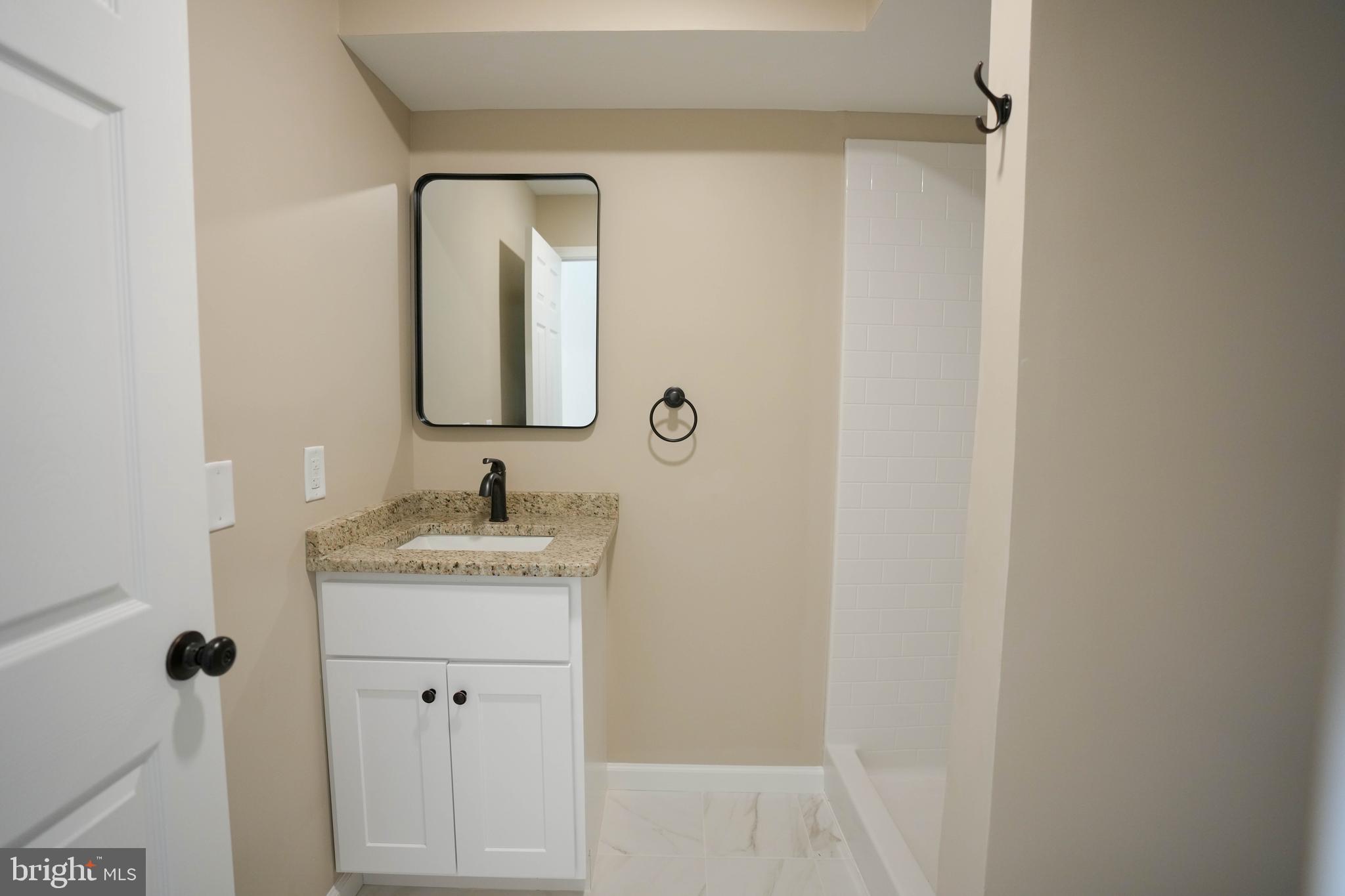 NON AVAILABLE - Residential