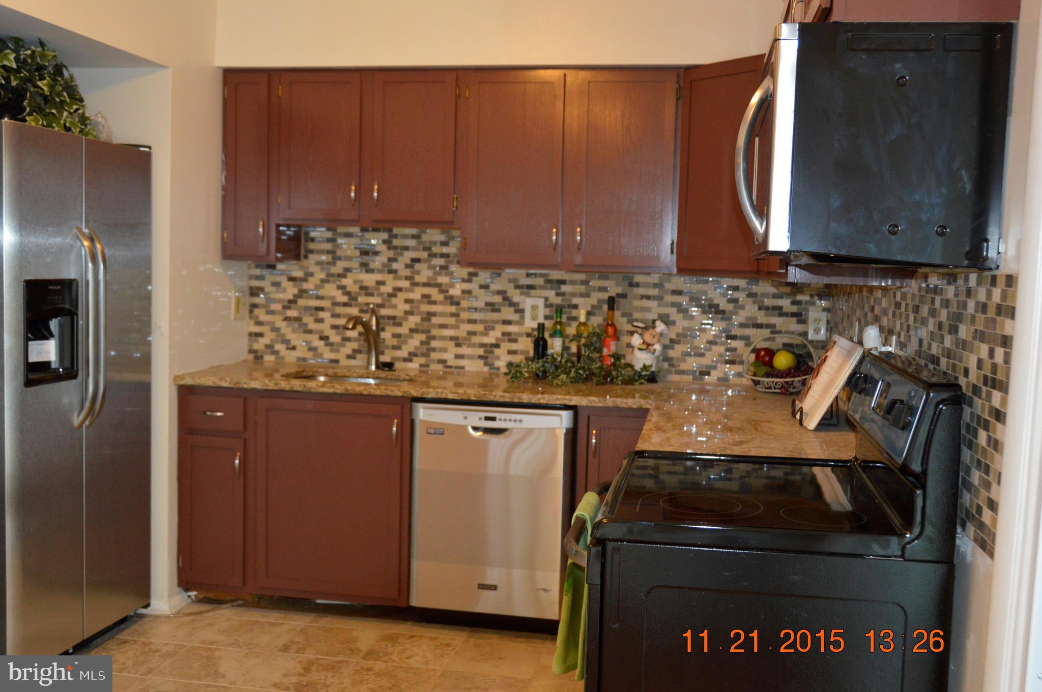 THE PROVINCES - Residential Lease