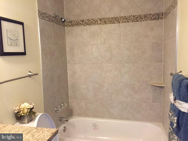 THE PROVINCES - Residential Lease