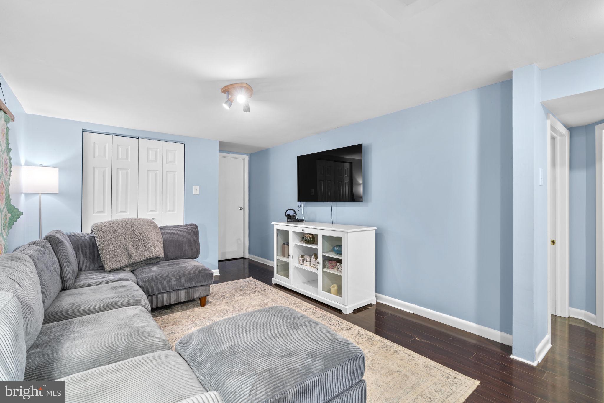 ELLERSLIE ESTATES - Residential