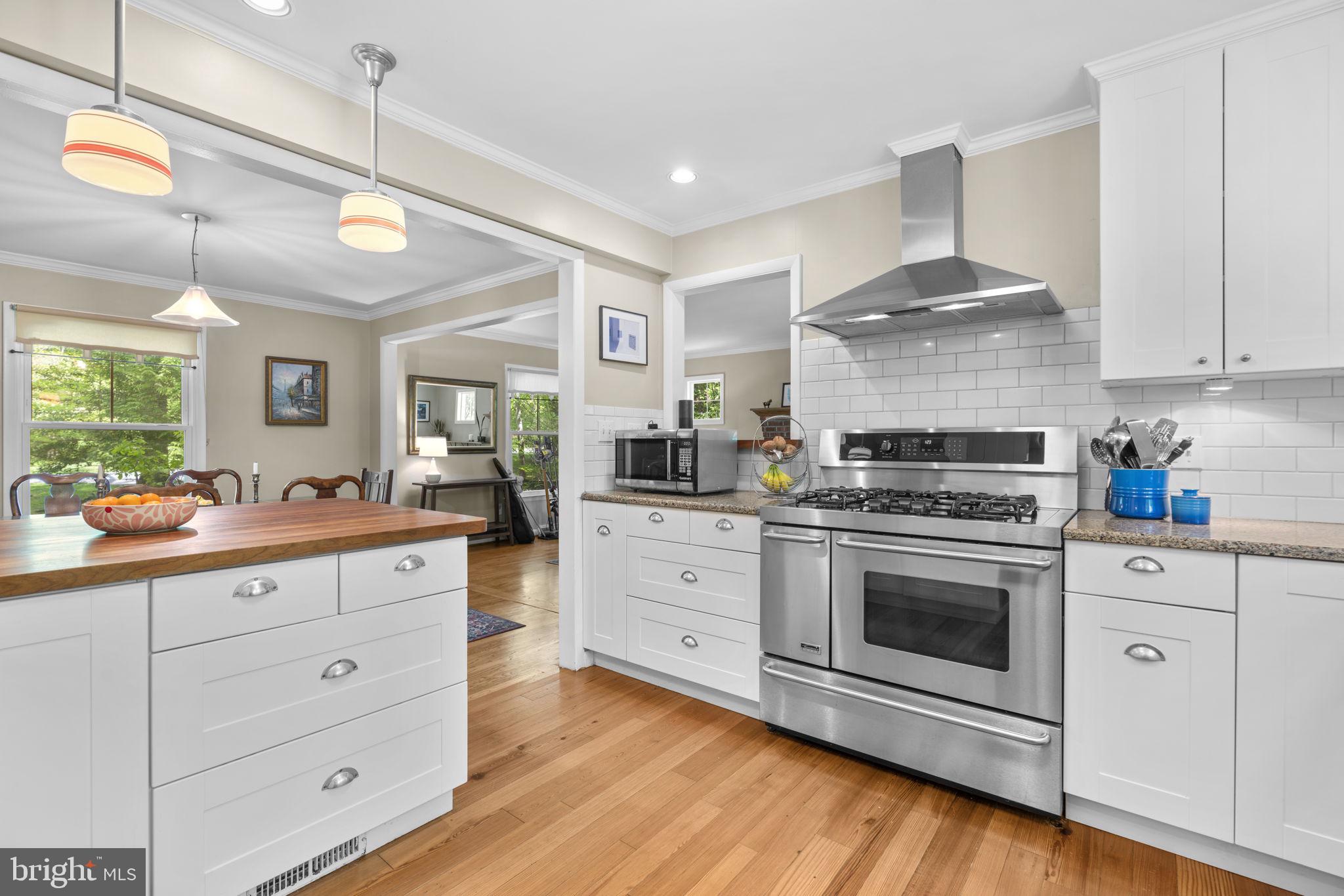ELLERSLIE ESTATES - Residential