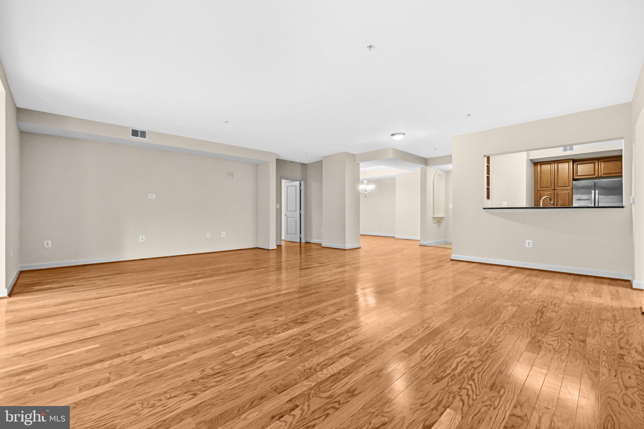 485 HARBOR SIDE STREET 206