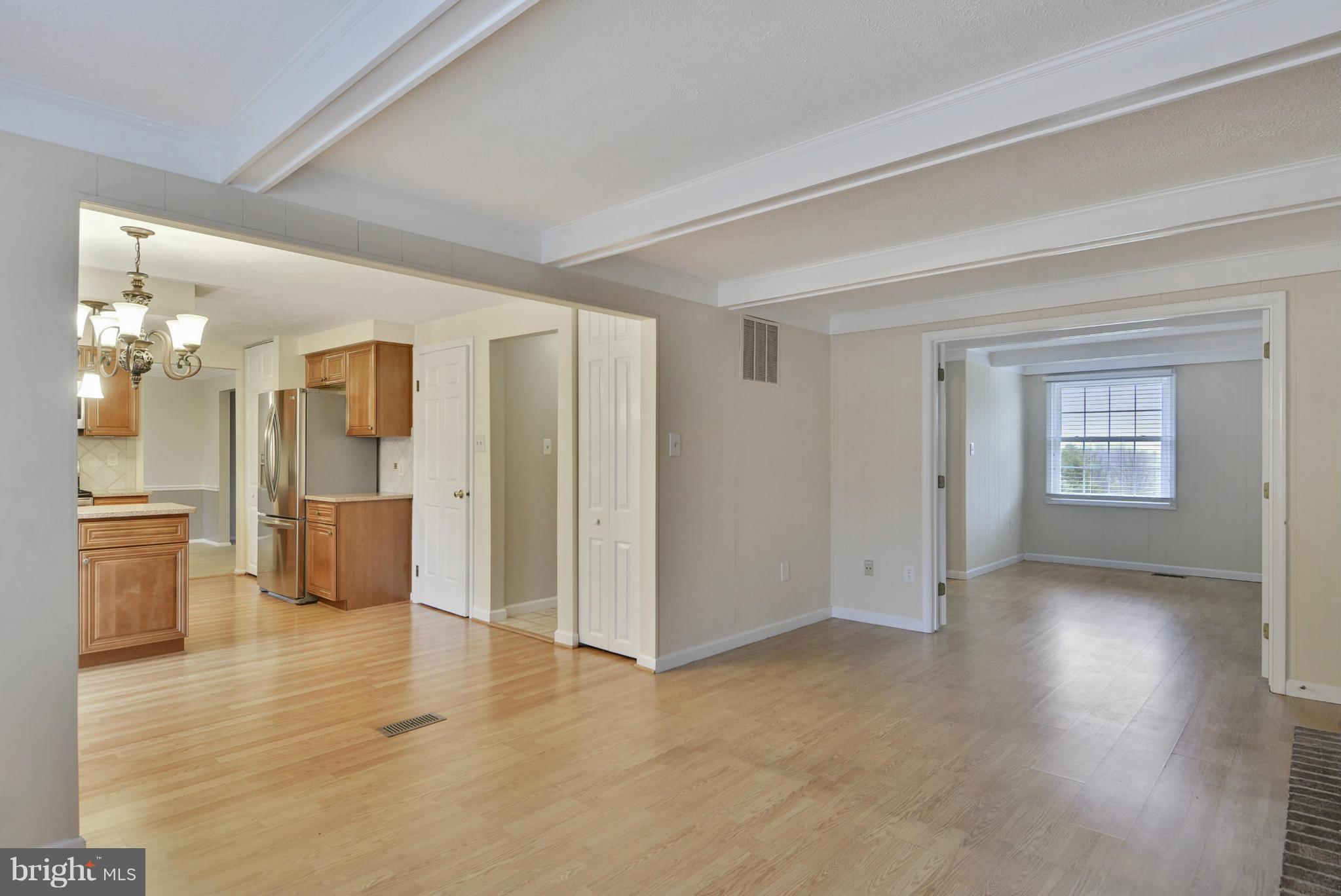 FOXLAIR ACRES - Residential