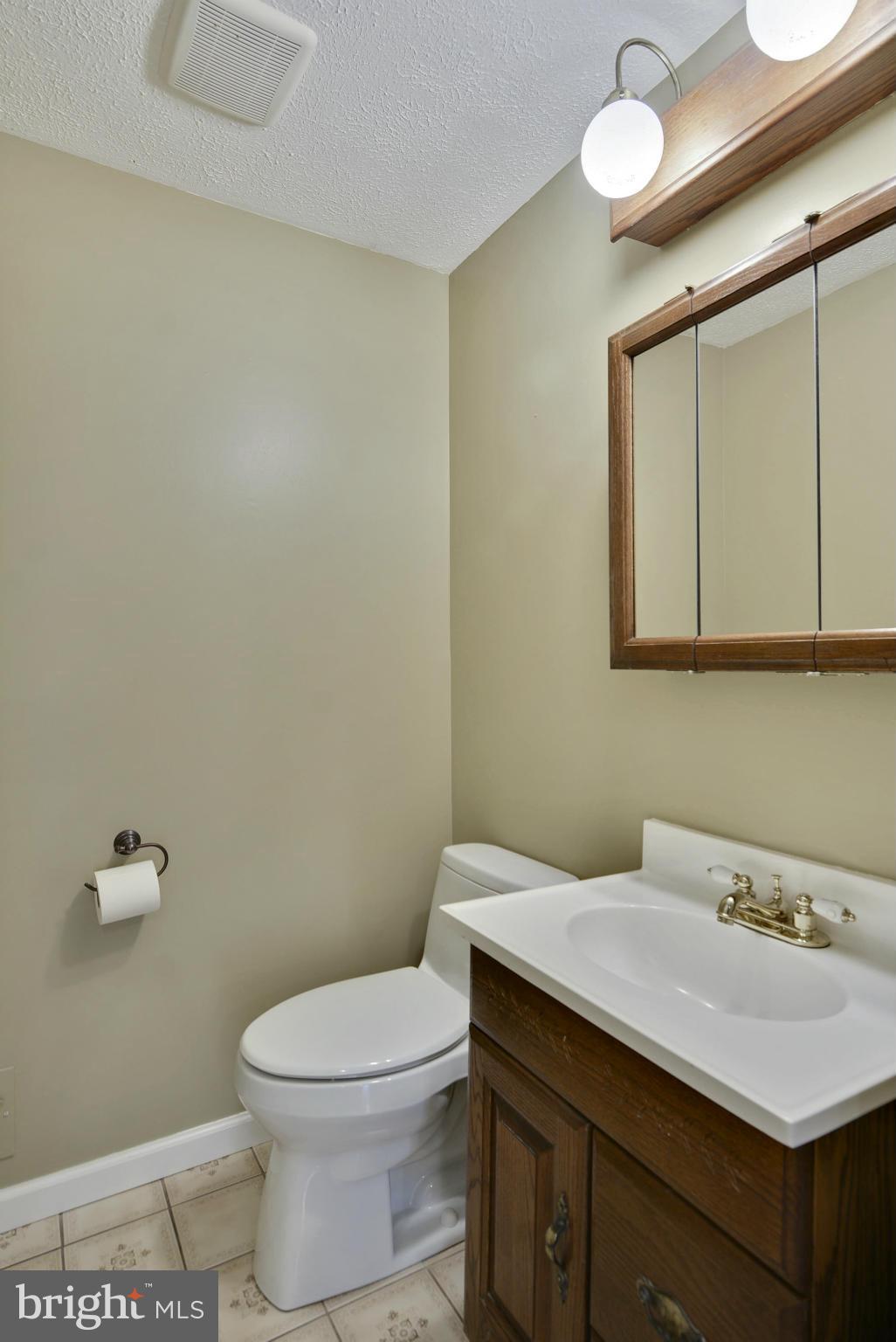 FOXLAIR ACRES - Residential