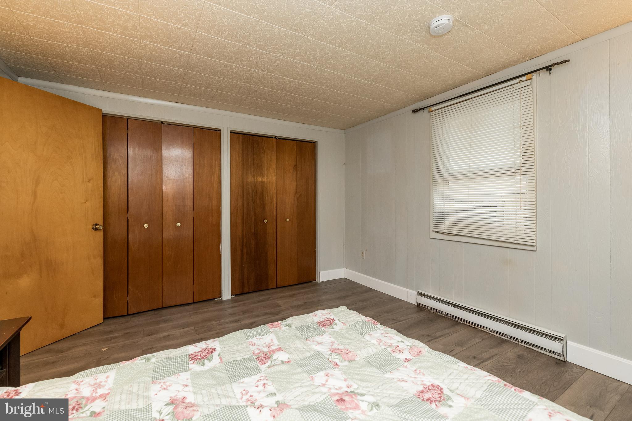 VILLAGE OF EDGEWOOD - Residential