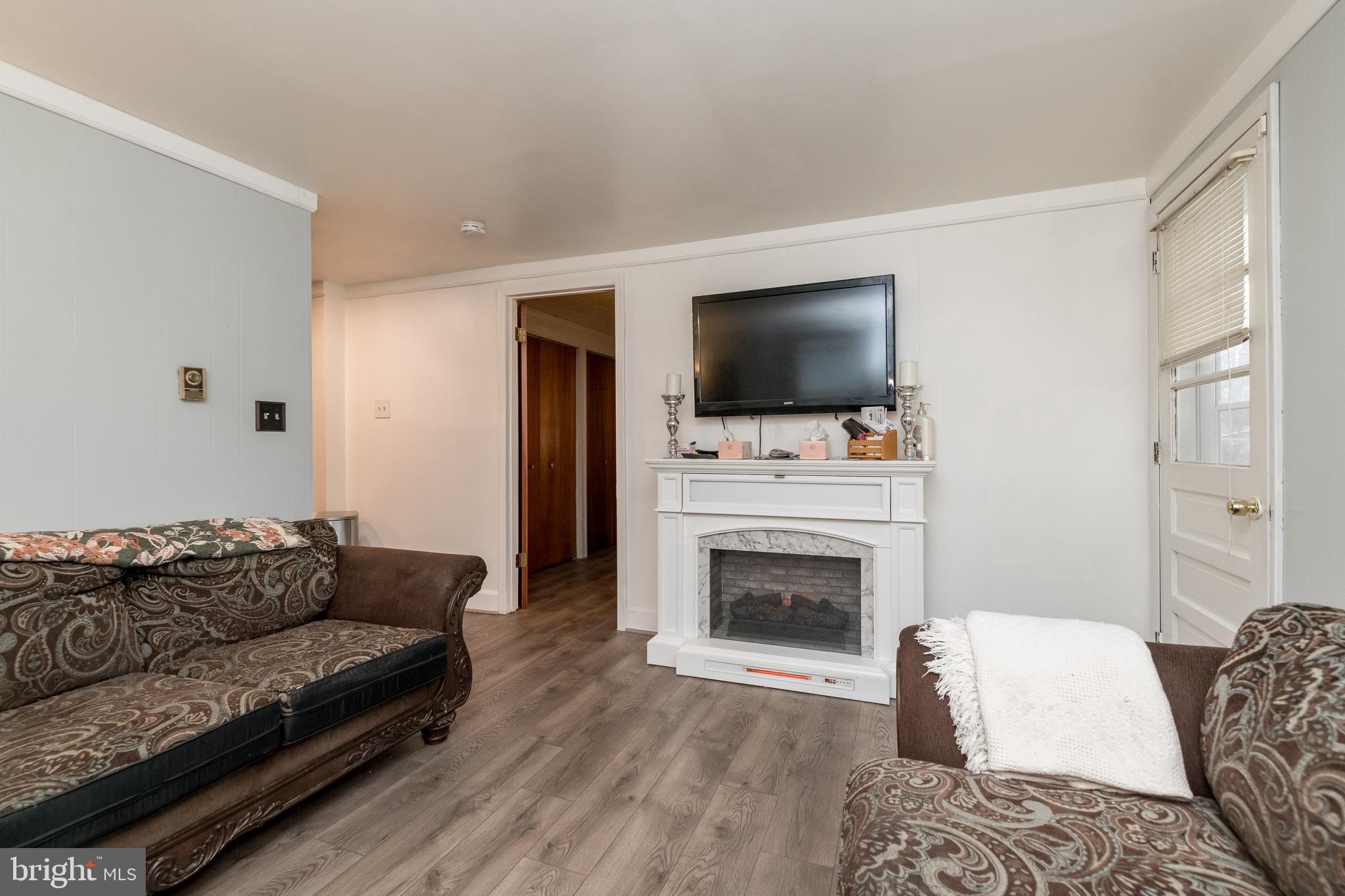 VILLAGE OF EDGEWOOD - Residential