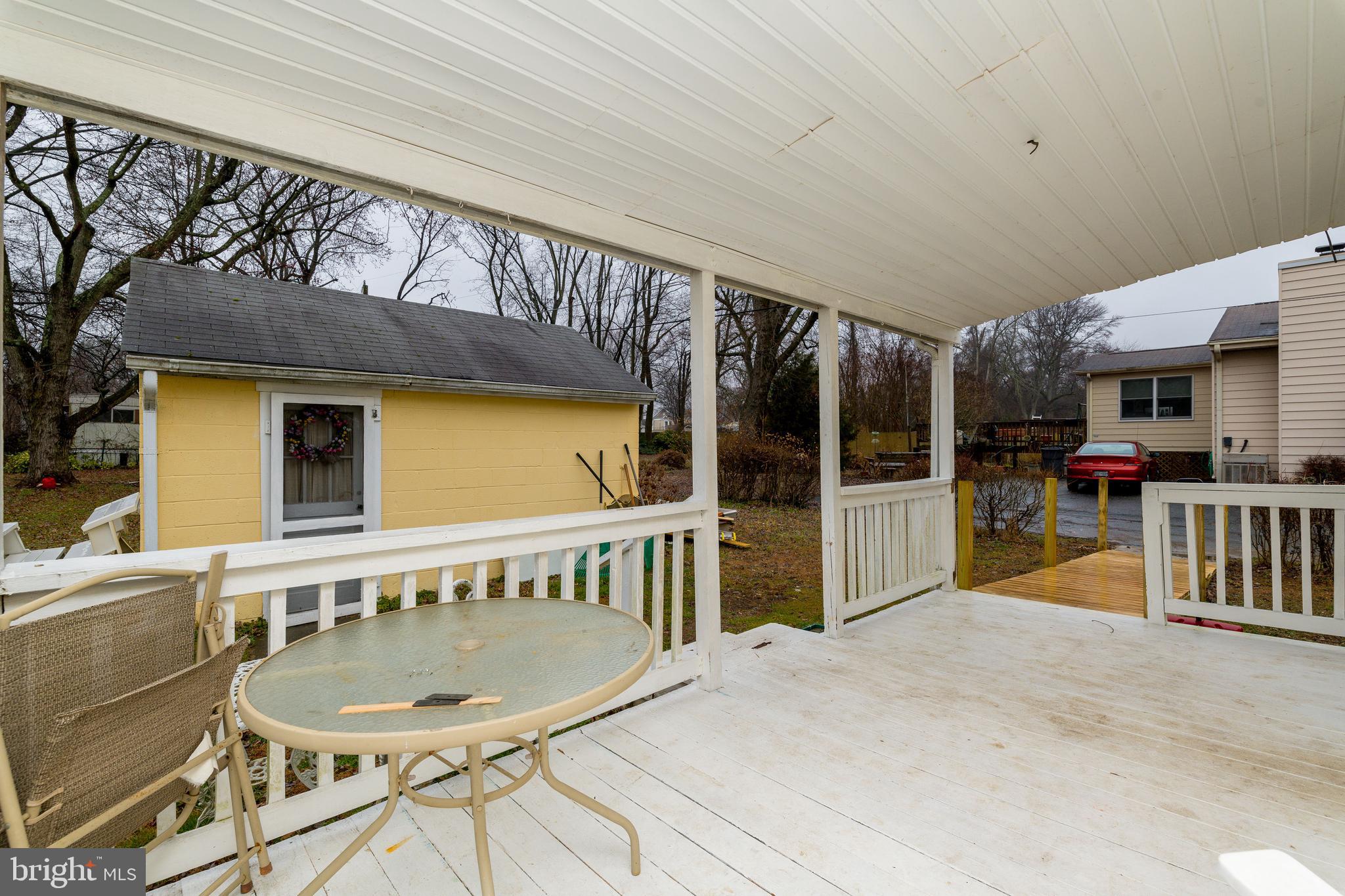 VILLAGE OF EDGEWOOD - Residential