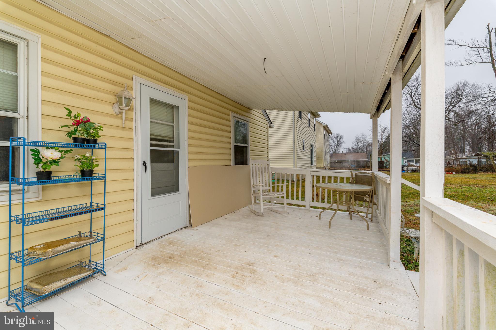 VILLAGE OF EDGEWOOD - Residential