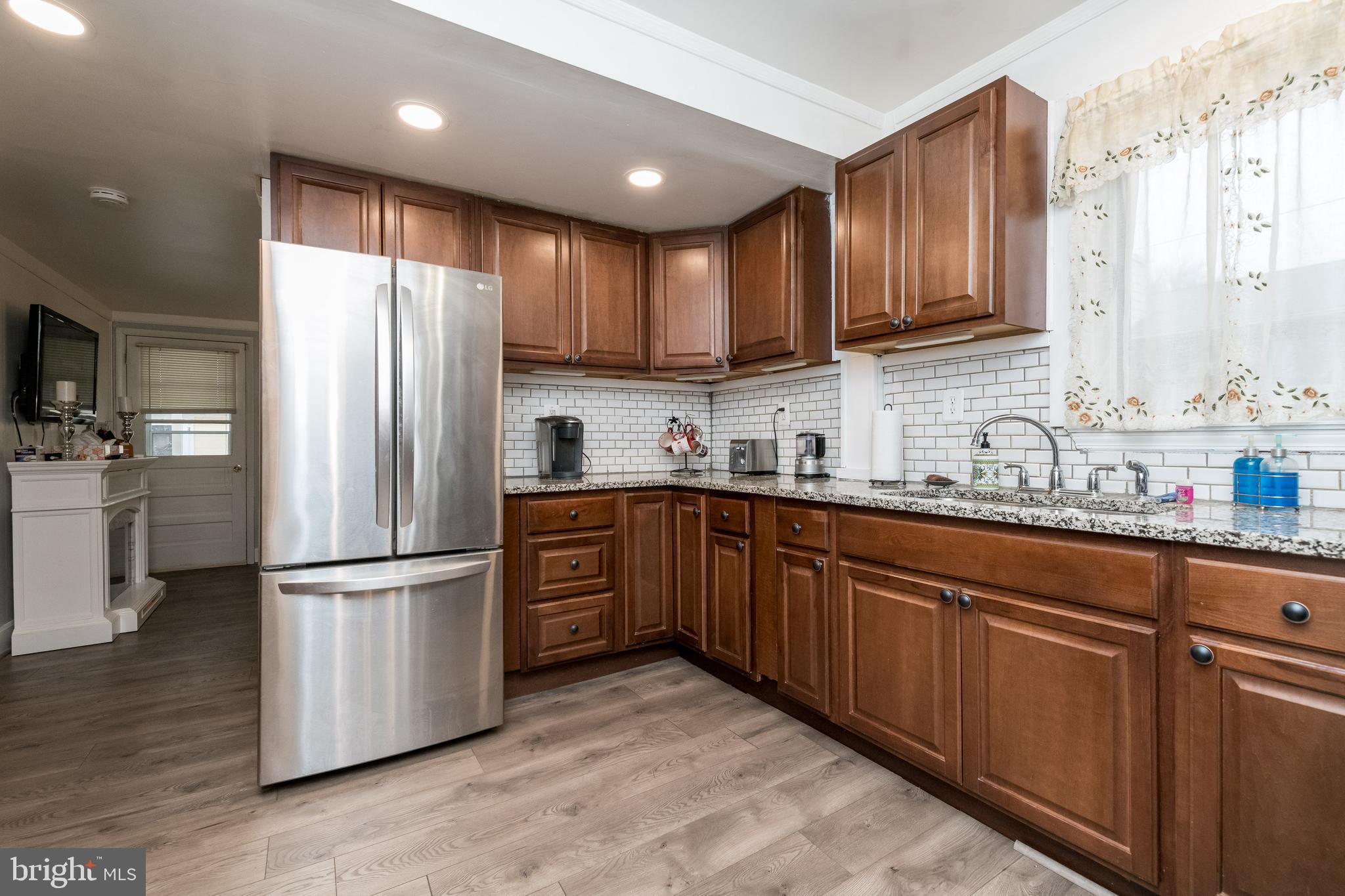 VILLAGE OF EDGEWOOD - Residential