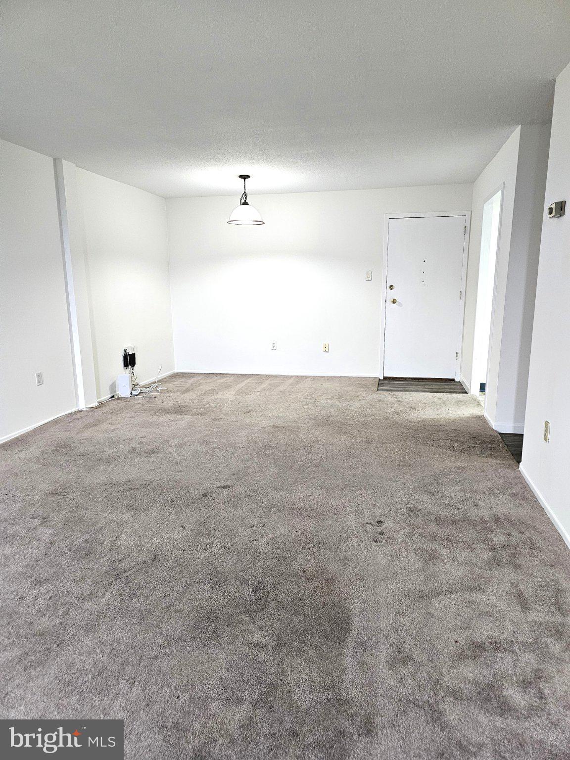 100 WEST AVENUE 501S
