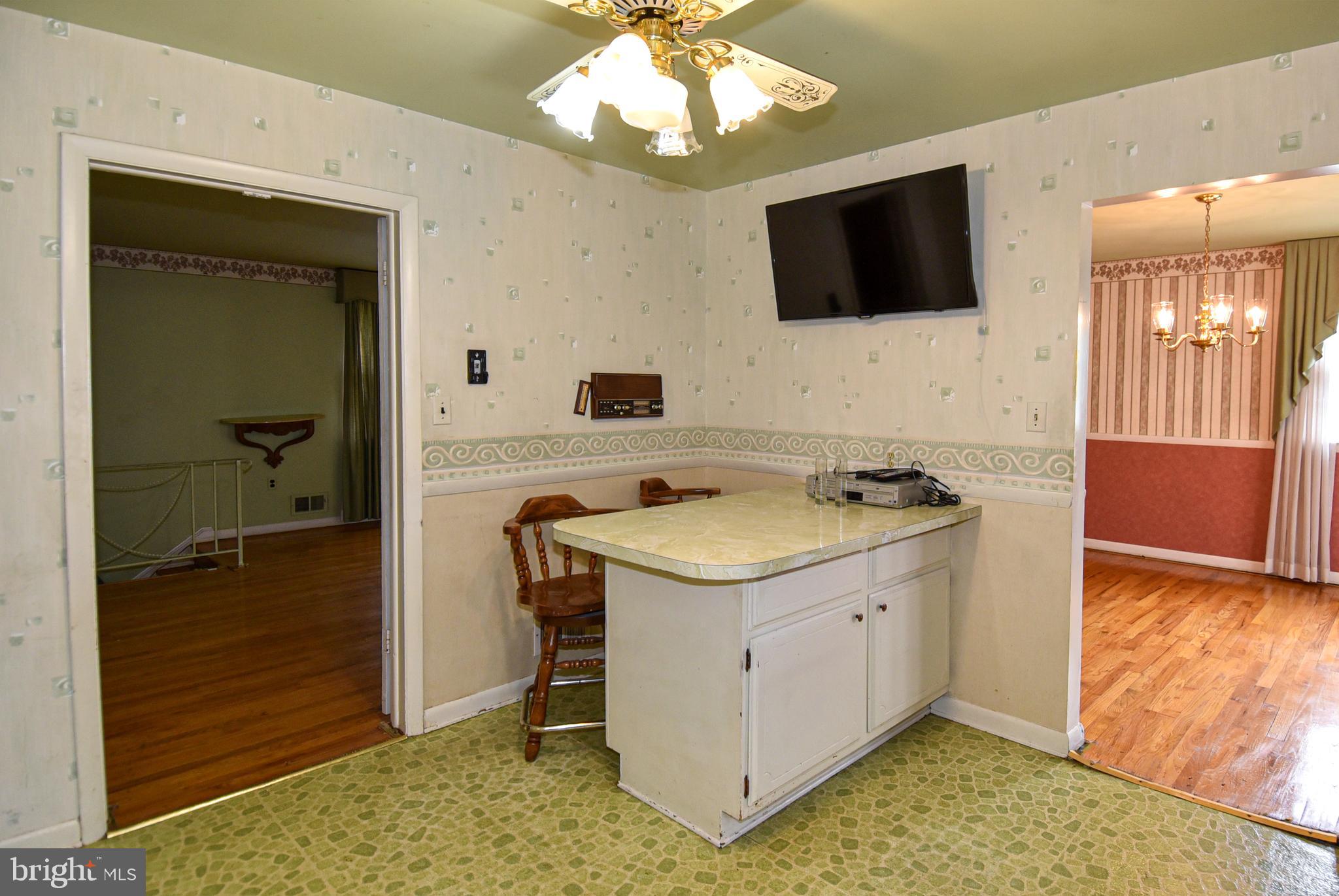 CALTOR MANOR - Residential