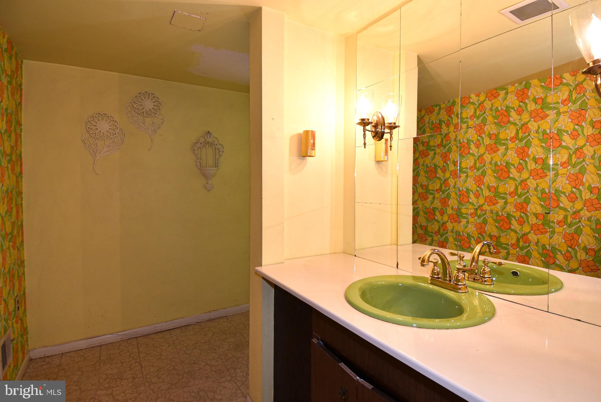 CALTOR MANOR - Residential