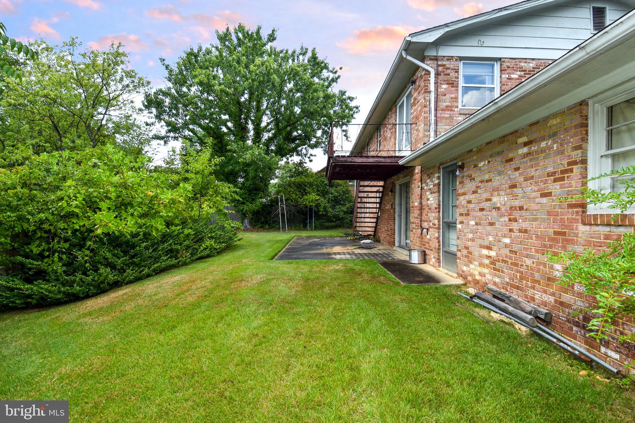 CALTOR MANOR - Residential