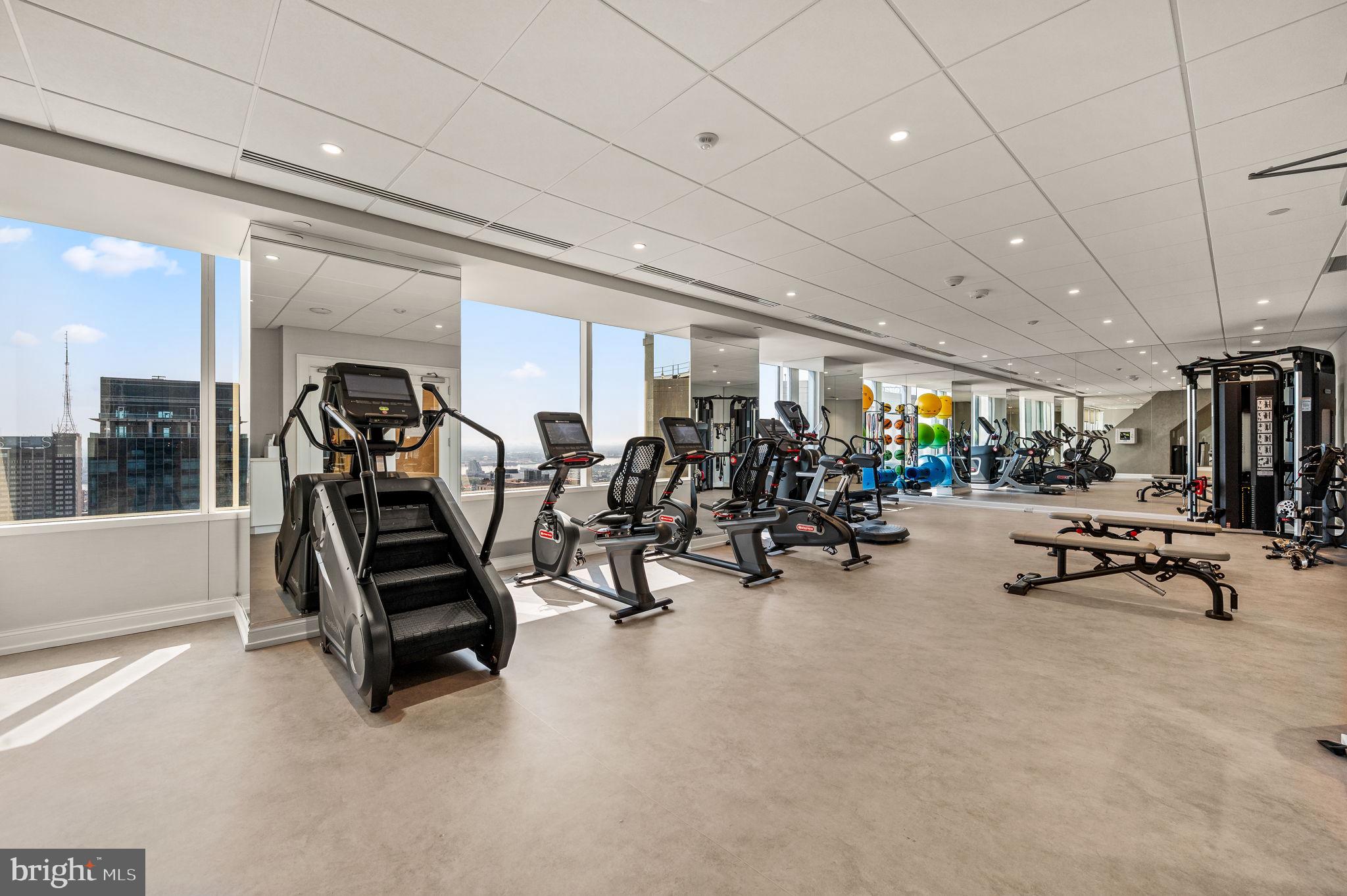 RITTENHOUSE SQUARE - Residential