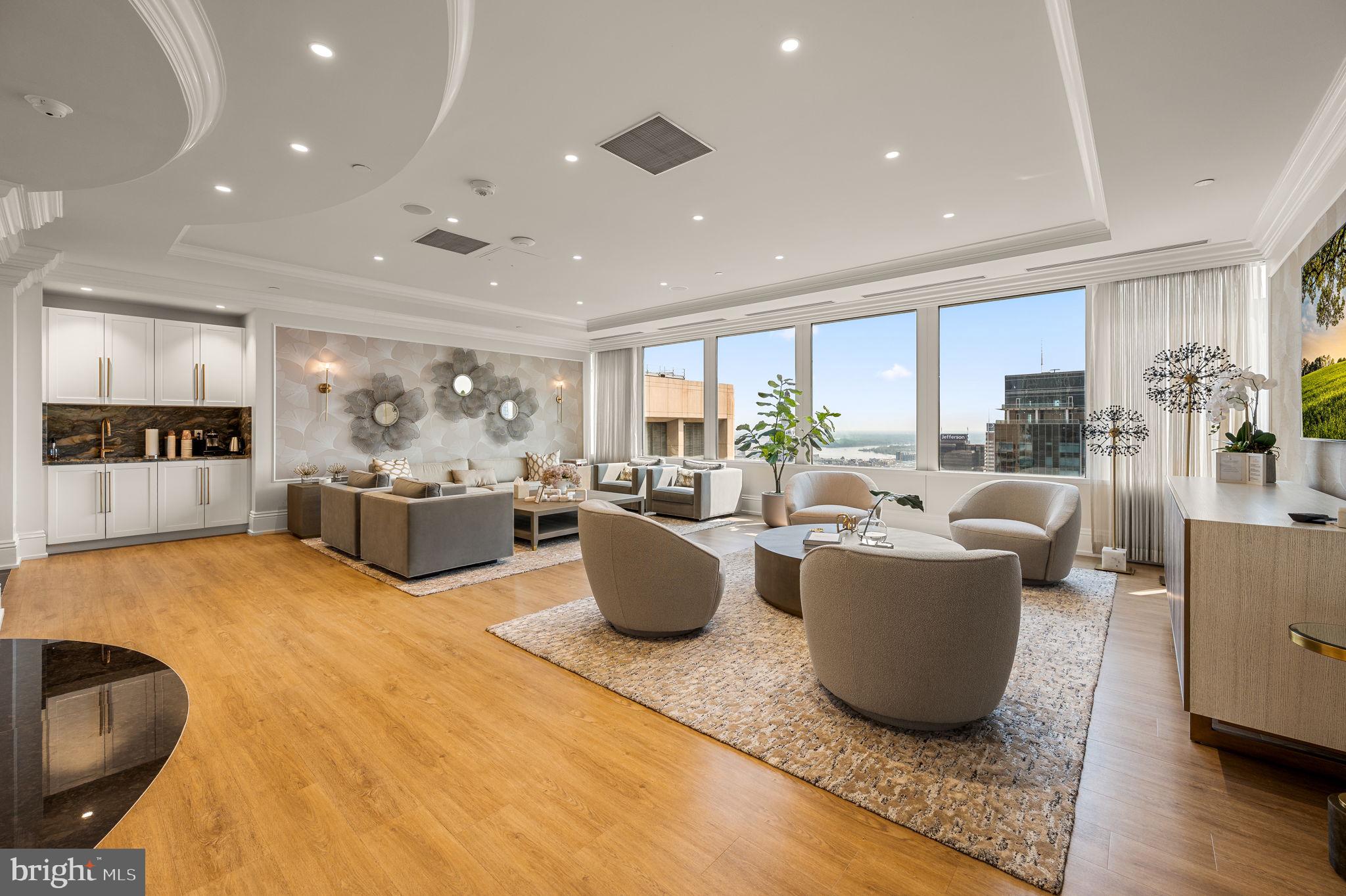 RITTENHOUSE SQUARE - Residential