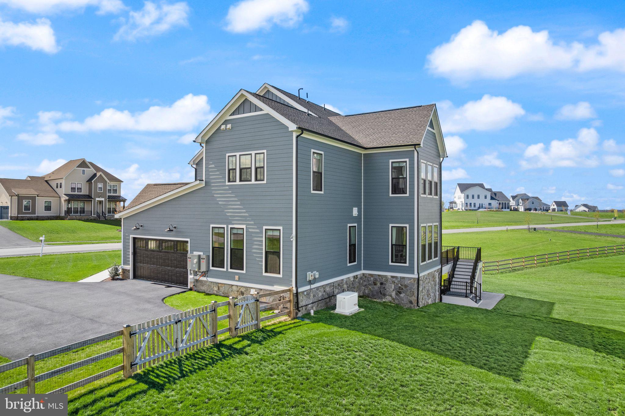 GLENMORE FARM - Residential